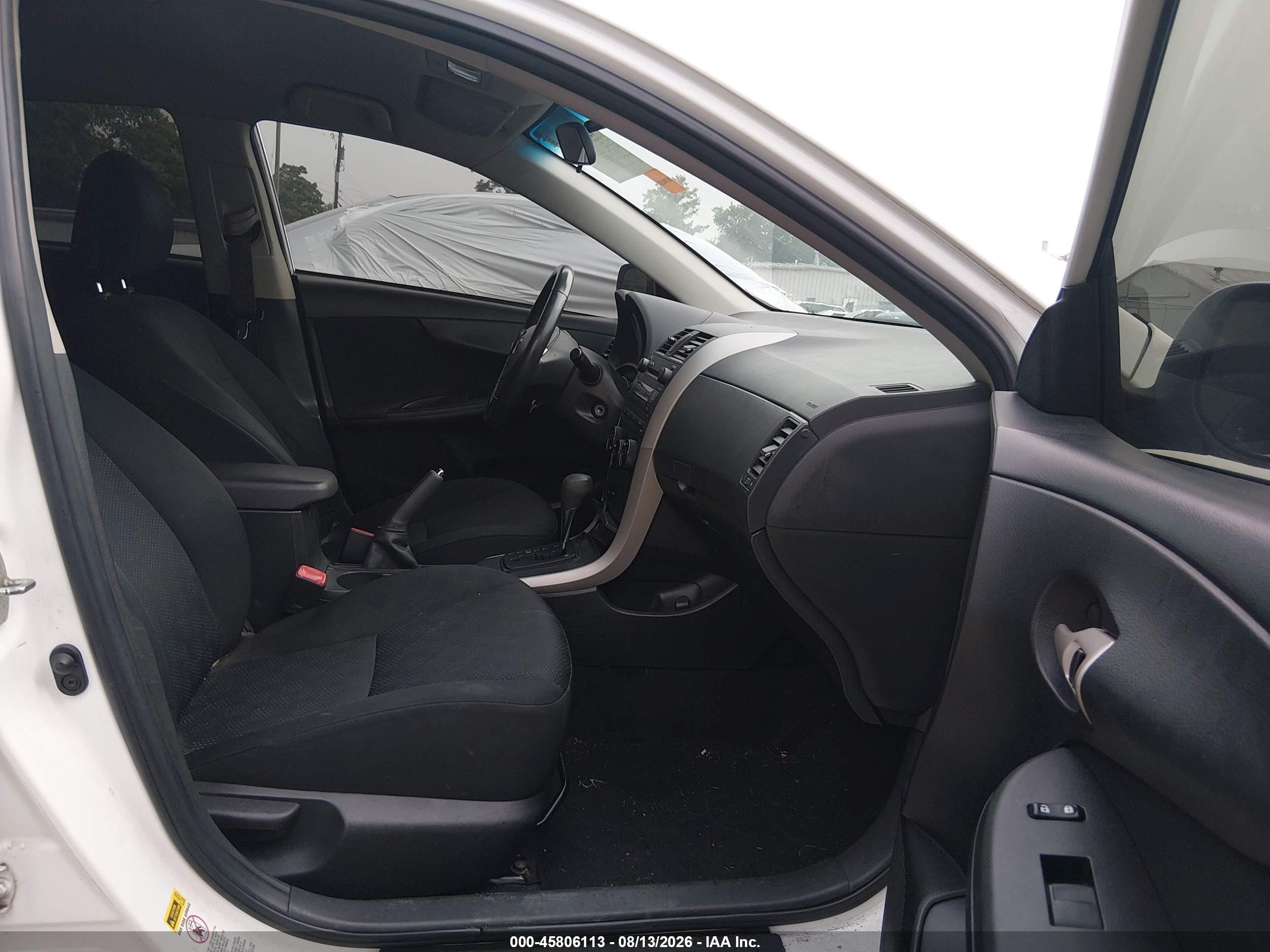2009 Toyota Corolla S White vin: 1NXBU40E69Z155539