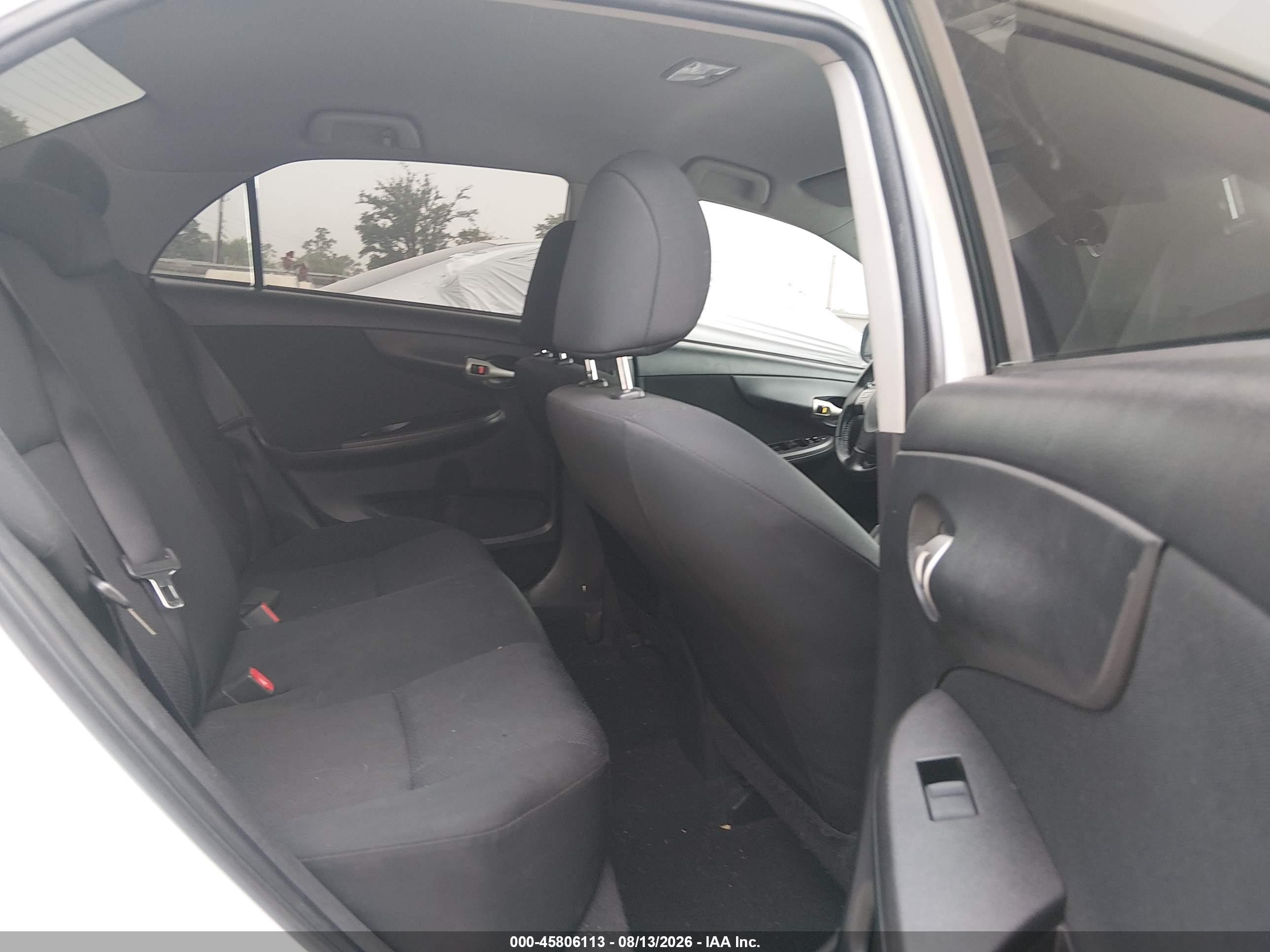 2009 Toyota Corolla S White vin: 1NXBU40E69Z155539