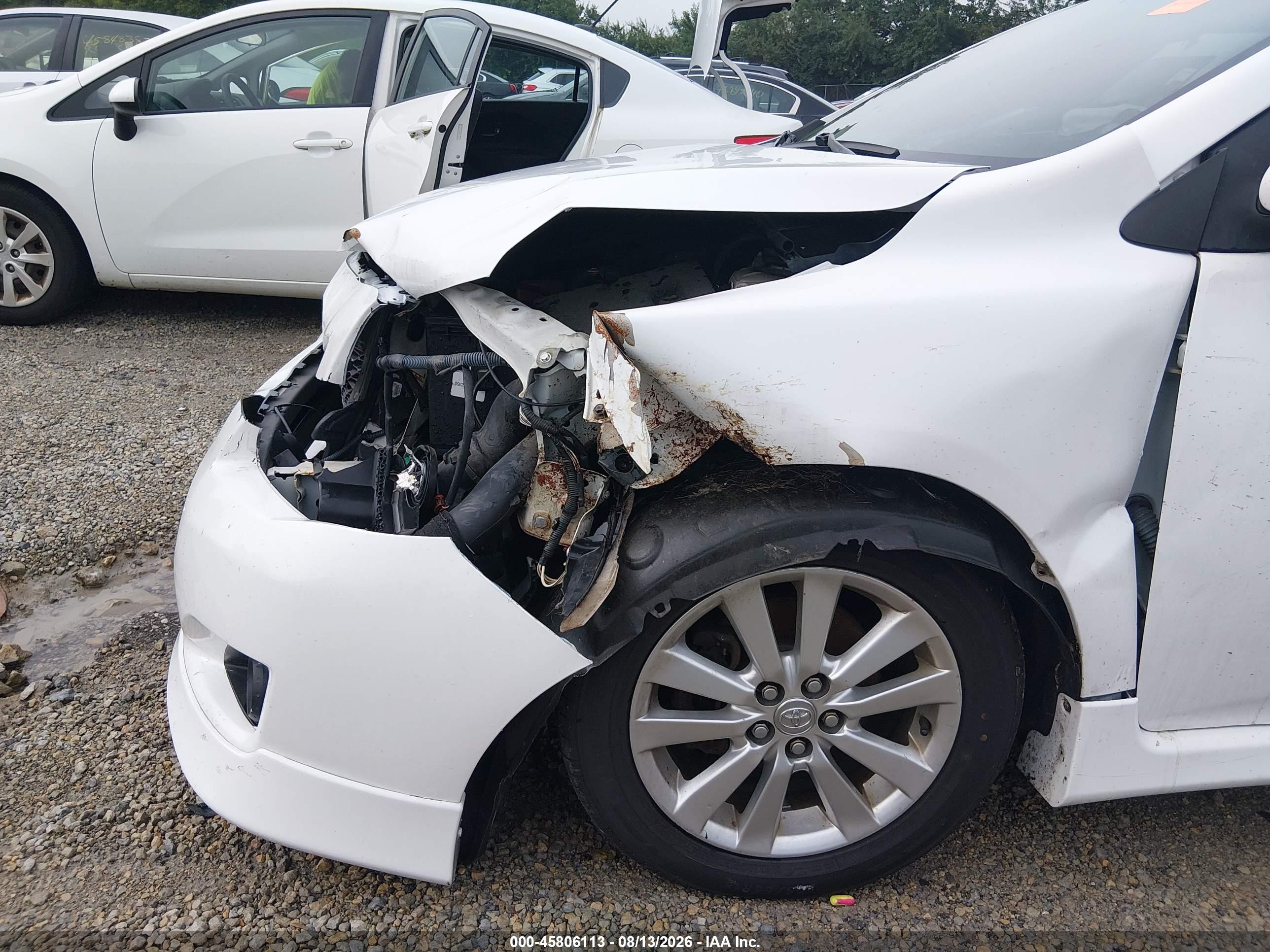2009 Toyota Corolla S White vin: 1NXBU40E69Z155539