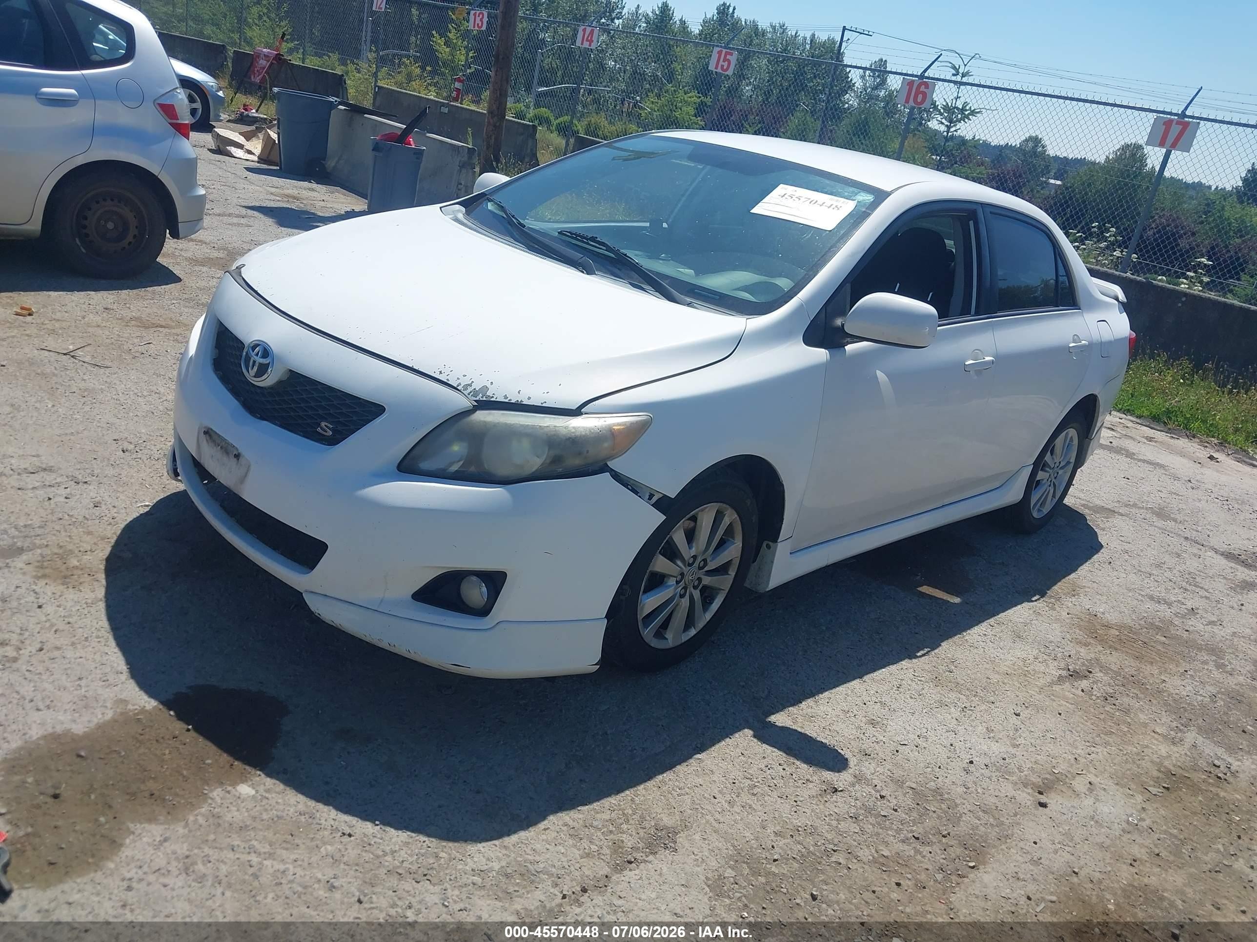 2009 Toyota Corolla S White vin: 1NXBU40E79Z014074