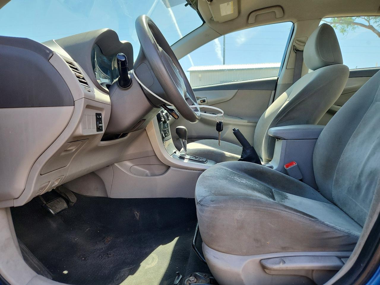 2009 Toyota Corolla Le Blue vin: 1NXBU40E79Z028945