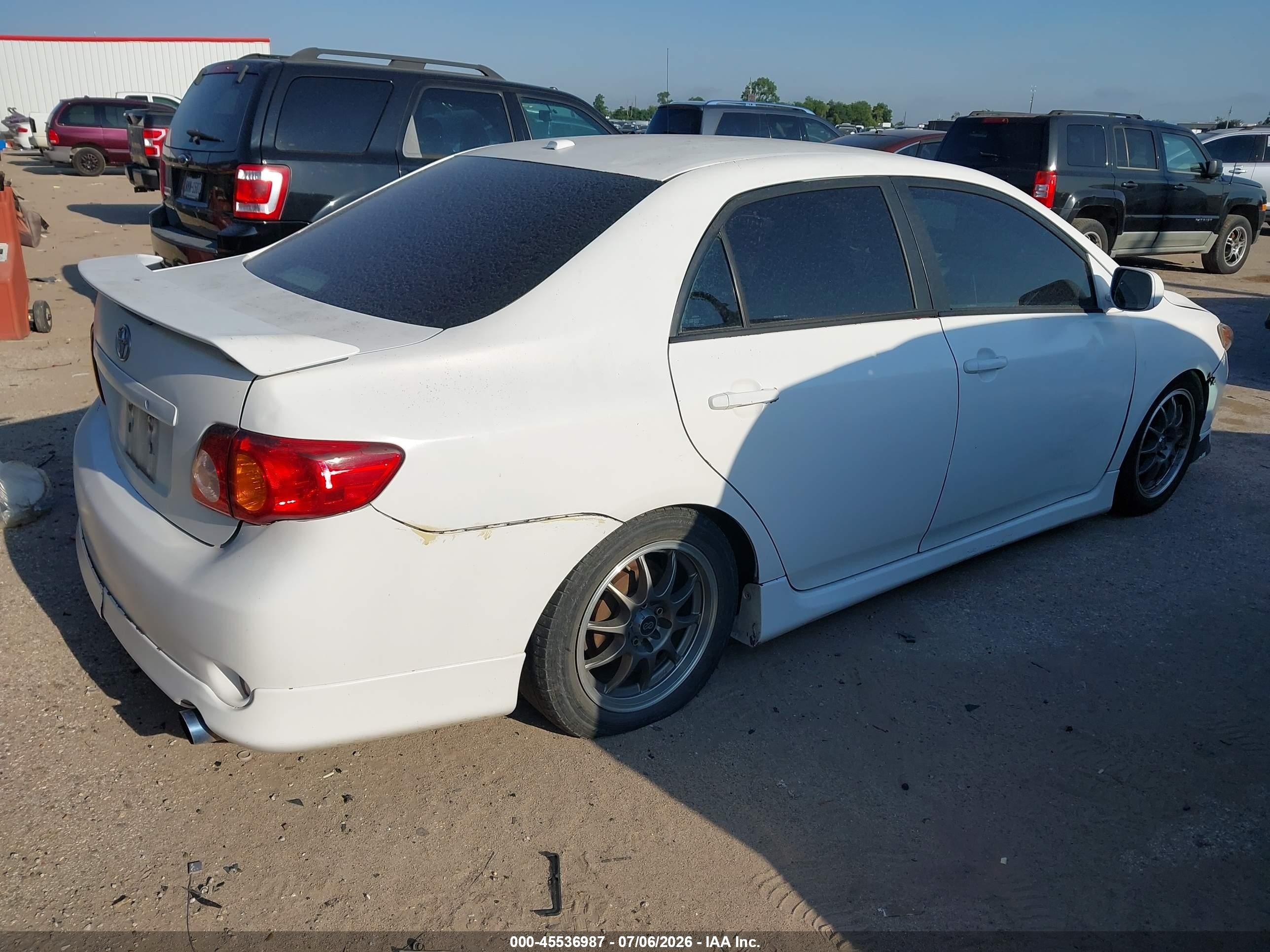 2009 Toyota Corolla S White vin: 1NXBU40E79Z074212