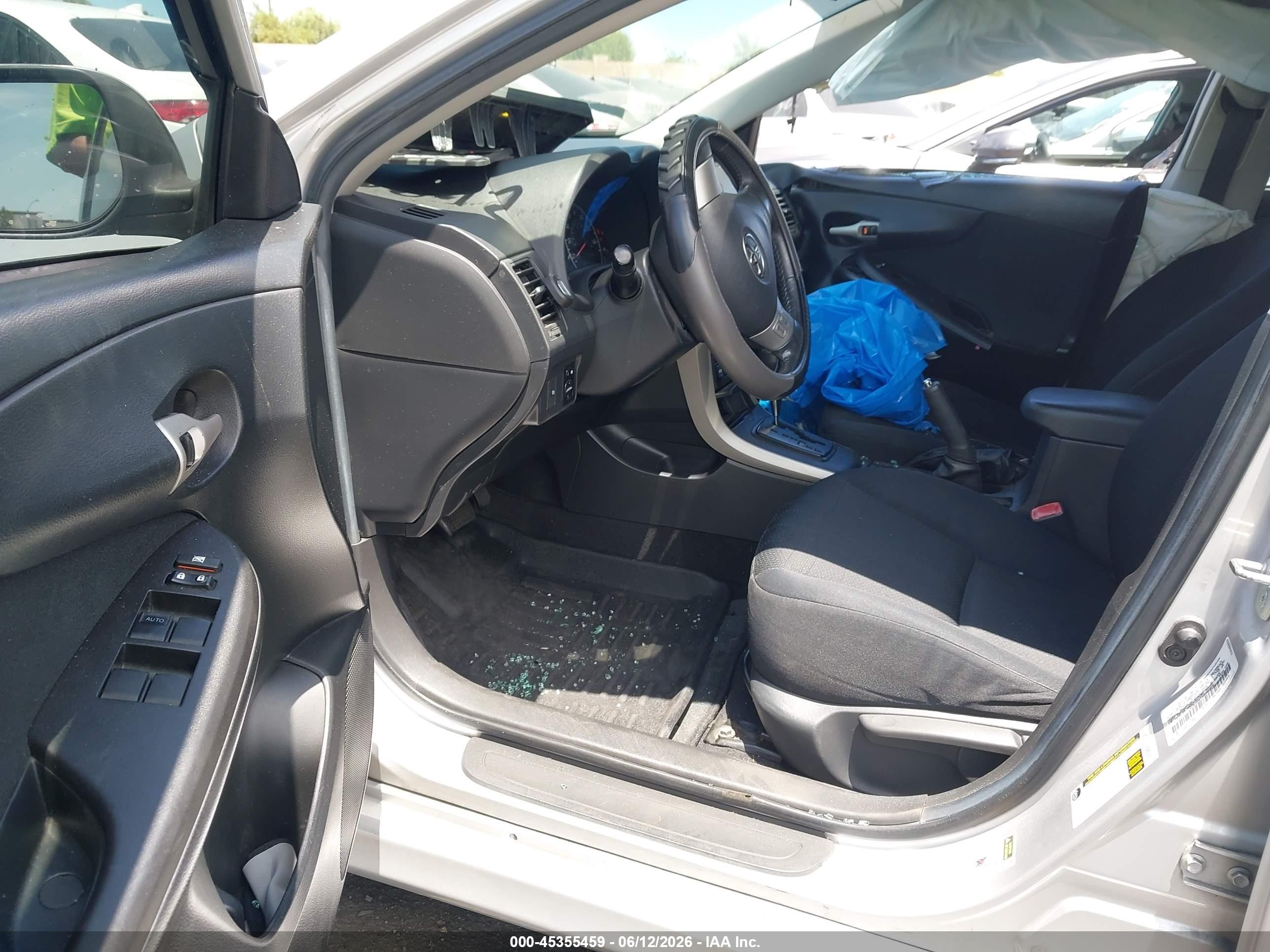 2009 Toyota Corolla S Silver vin: 1NXBU40E79Z092905