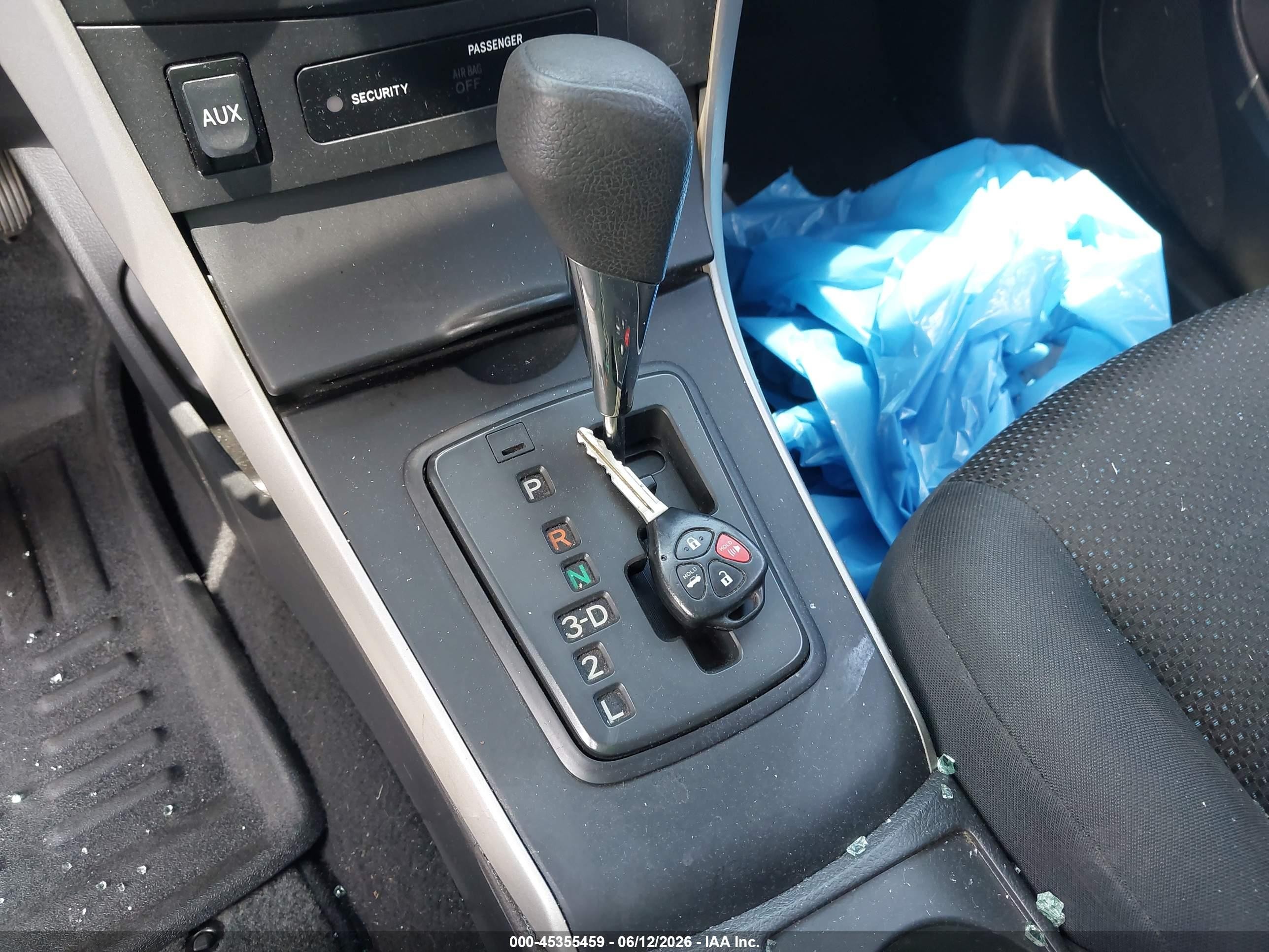 2009 Toyota Corolla S Silver vin: 1NXBU40E79Z092905