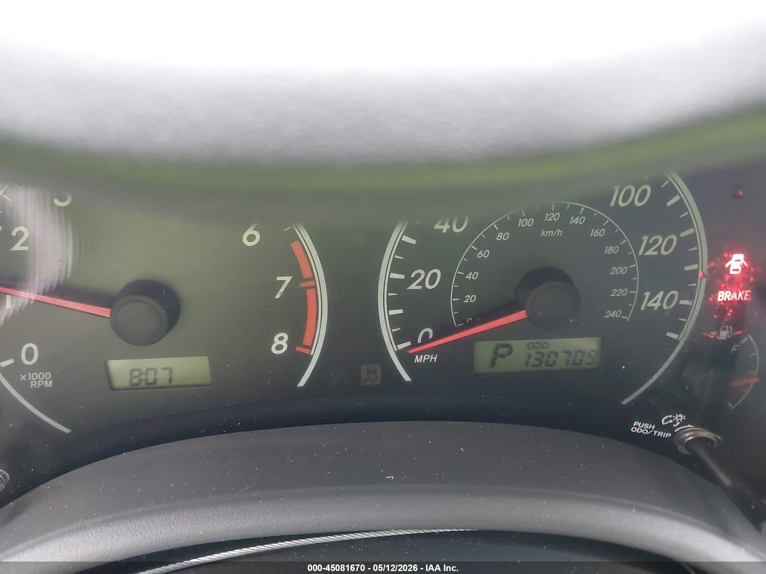2009 Toyota Corolla   Серебряный vin: 1NXBU40E79Z096050