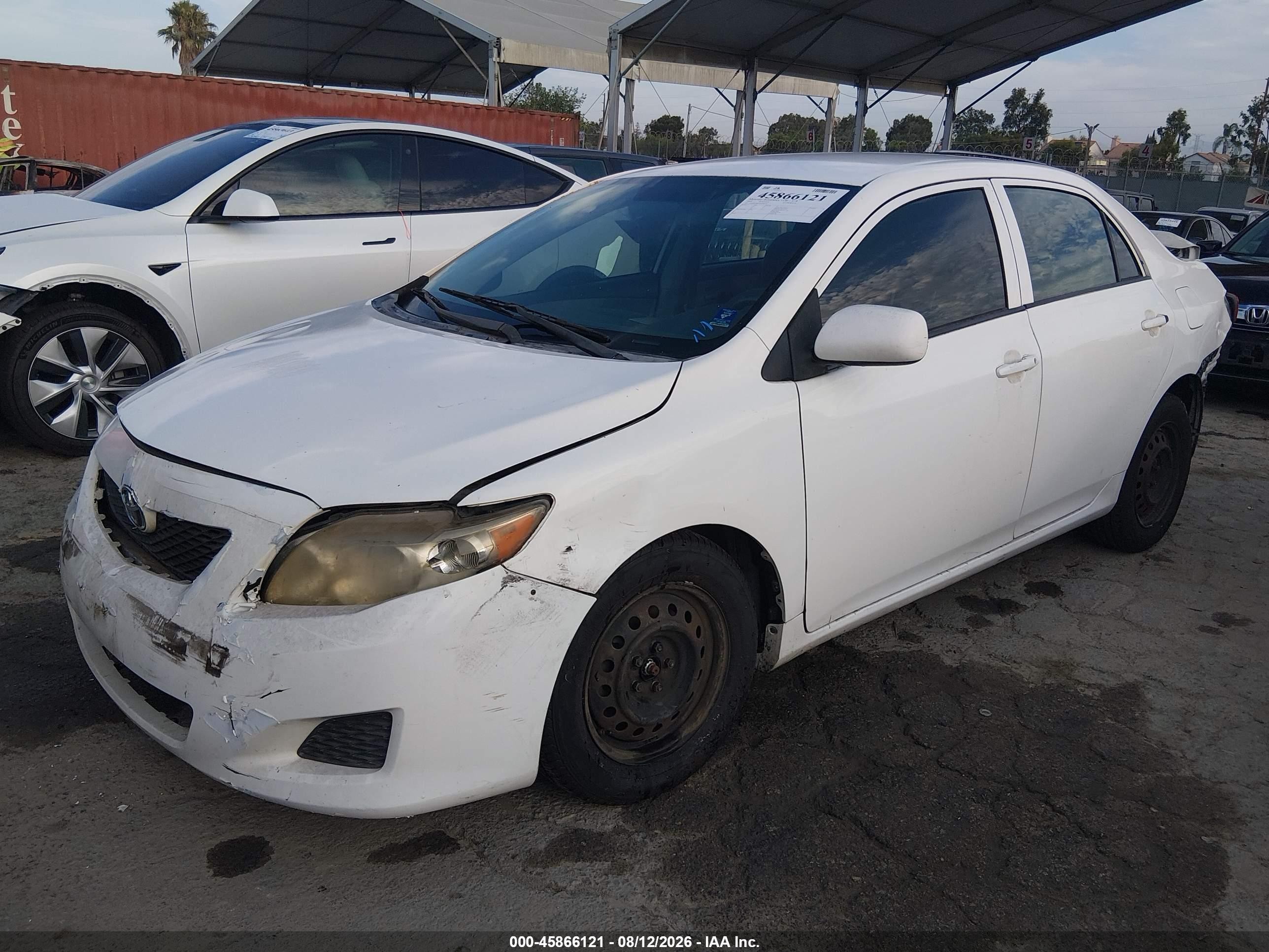2009 Toyota Corolla Le White vin: 1NXBU40E79Z098106