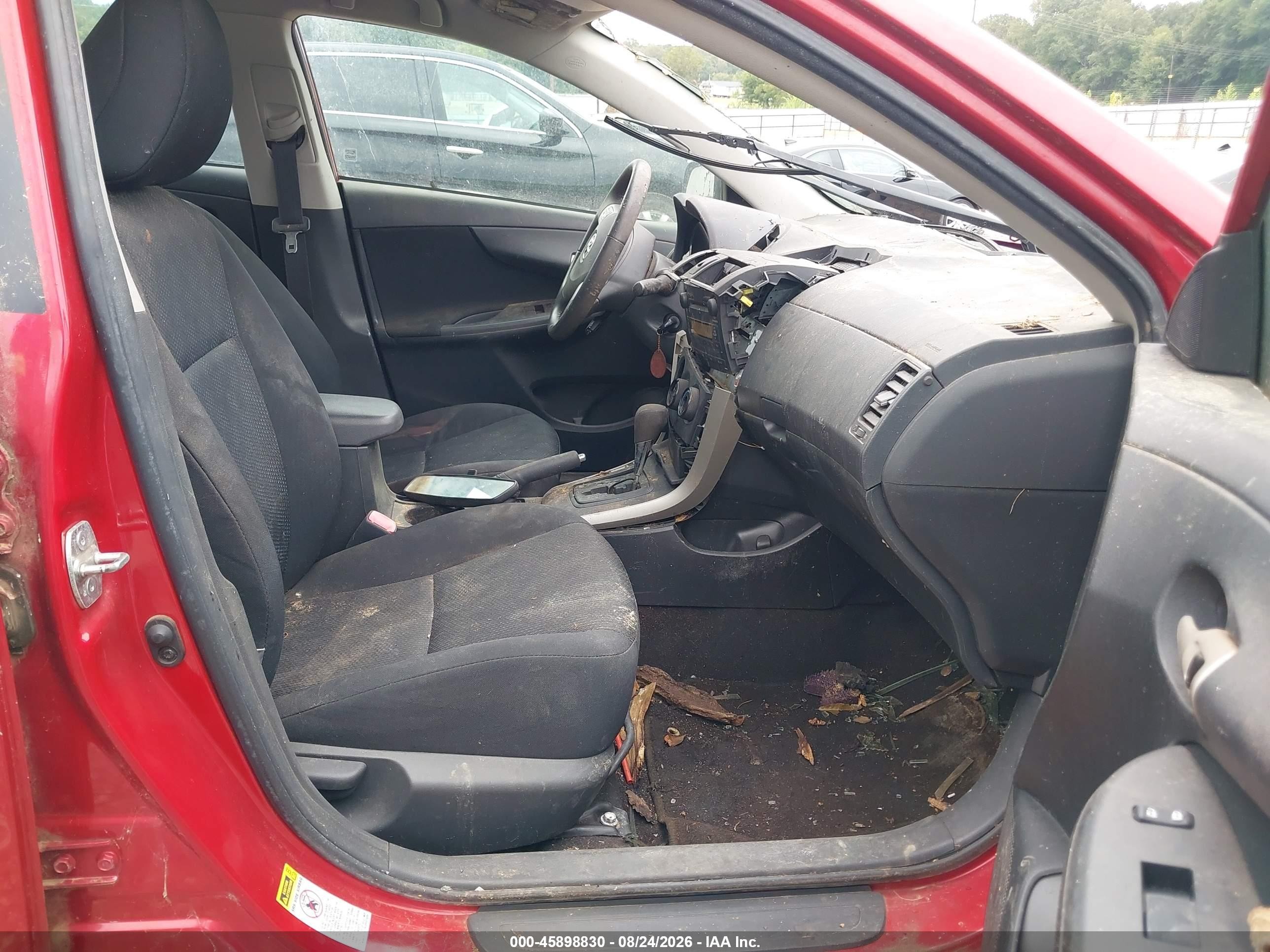 2009 Toyota Corolla S Red vin: 1NXBU40E79Z109251