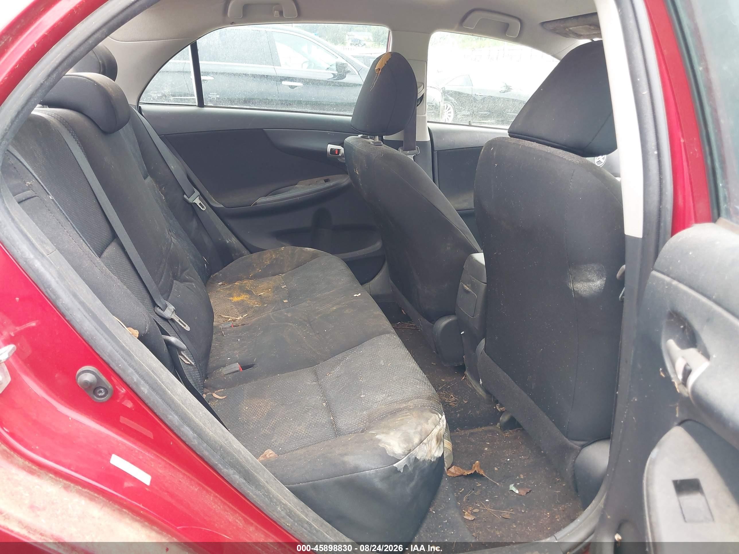 2009 Toyota Corolla S Red vin: 1NXBU40E79Z109251