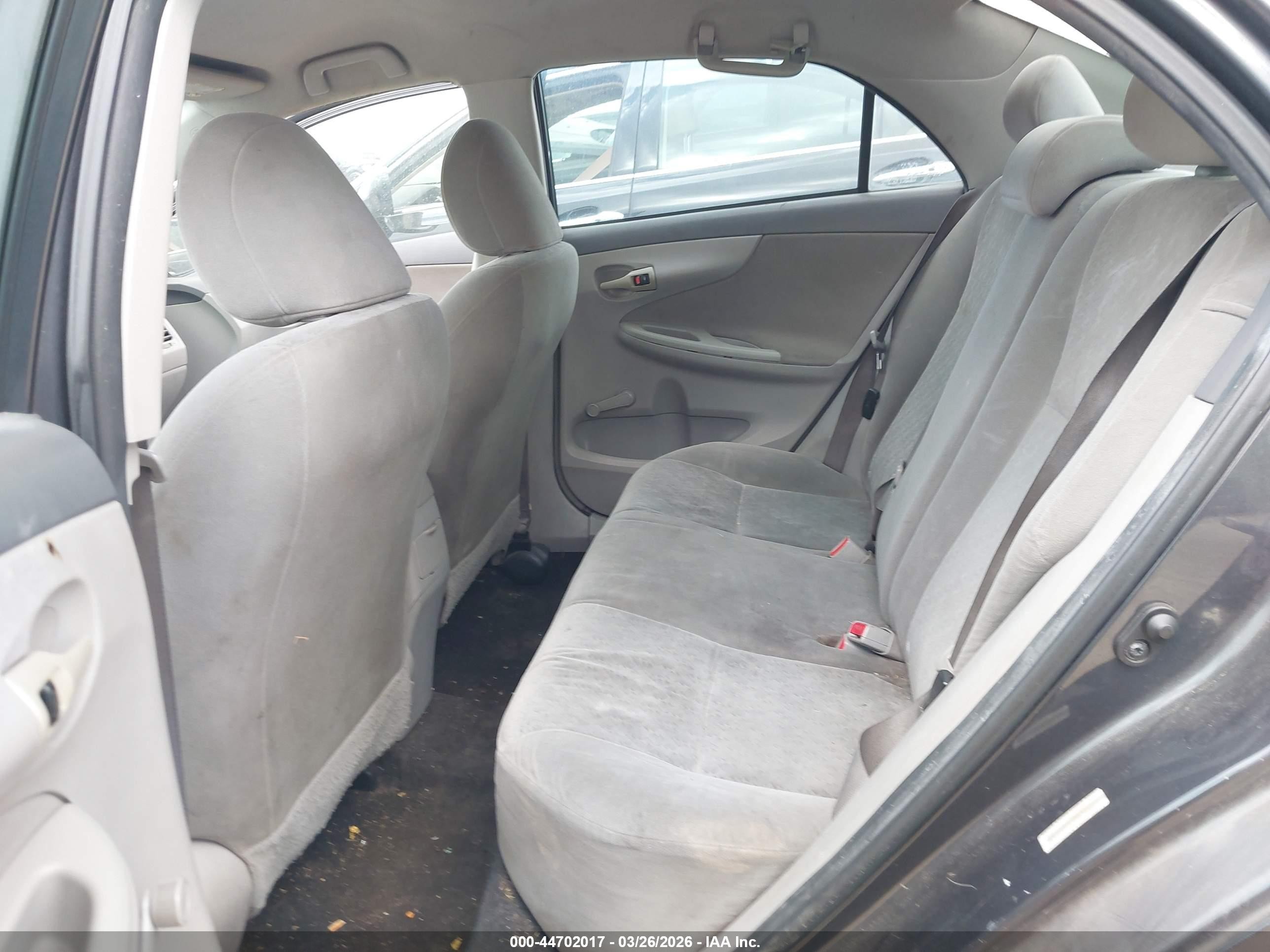 2009 Toyota Corolla   Gray vin: 1NXBU40E79Z143352