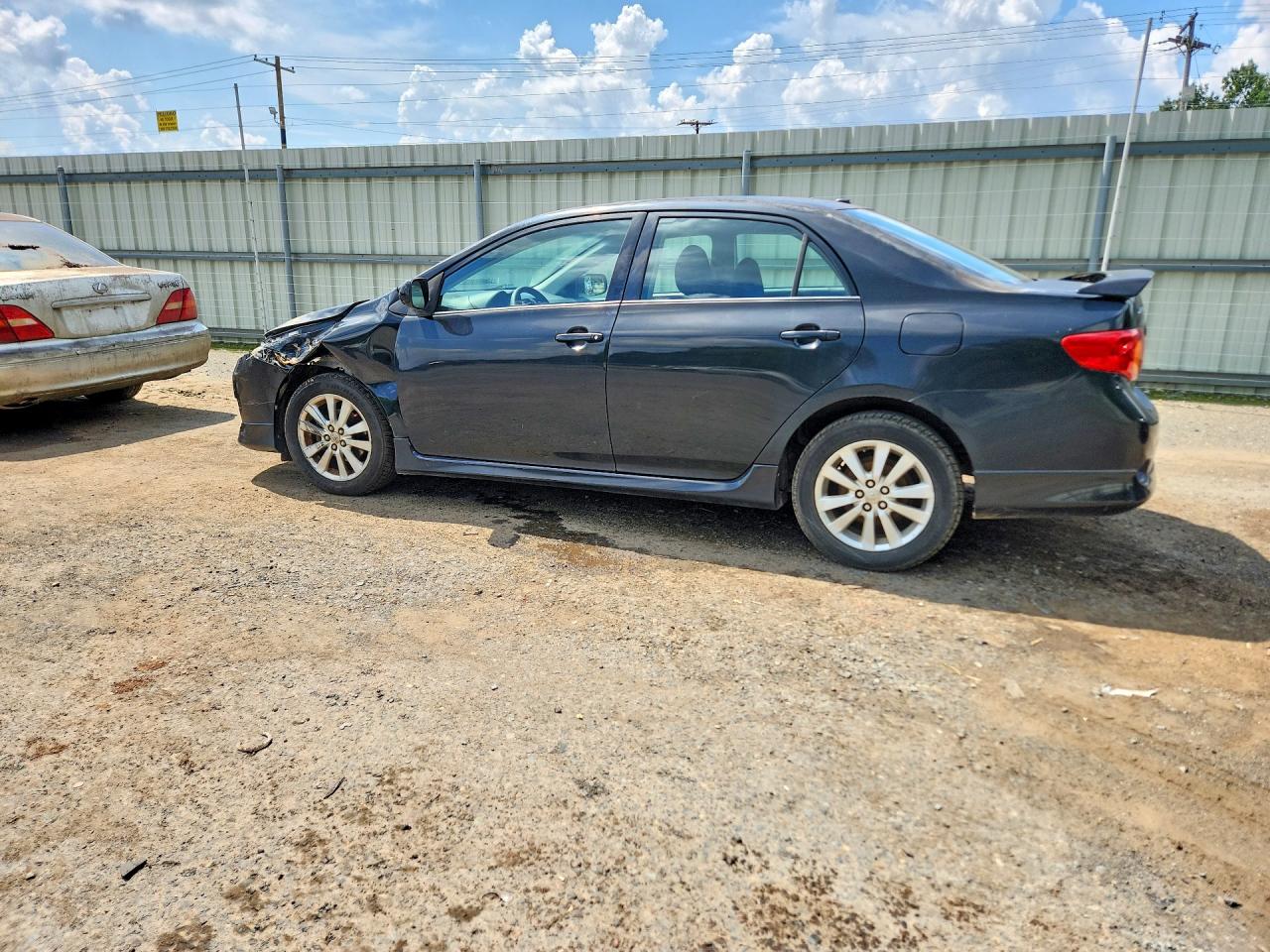 2009 Toyota Corolla S Black vin: 1NXBU40E79Z147532