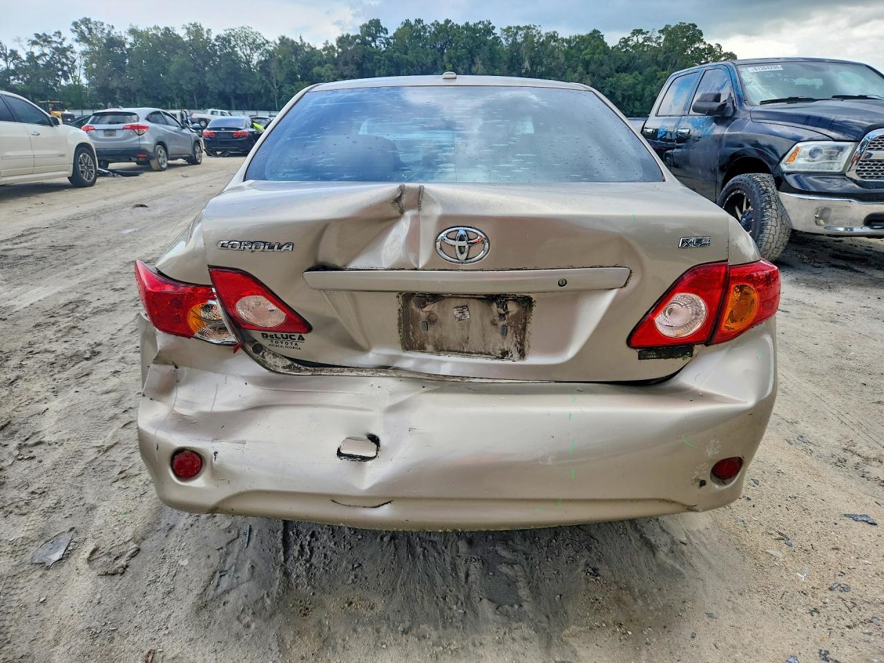 2009 Toyota Corolla Xle Бежевый vin: 1NXBU40E89Z005688
