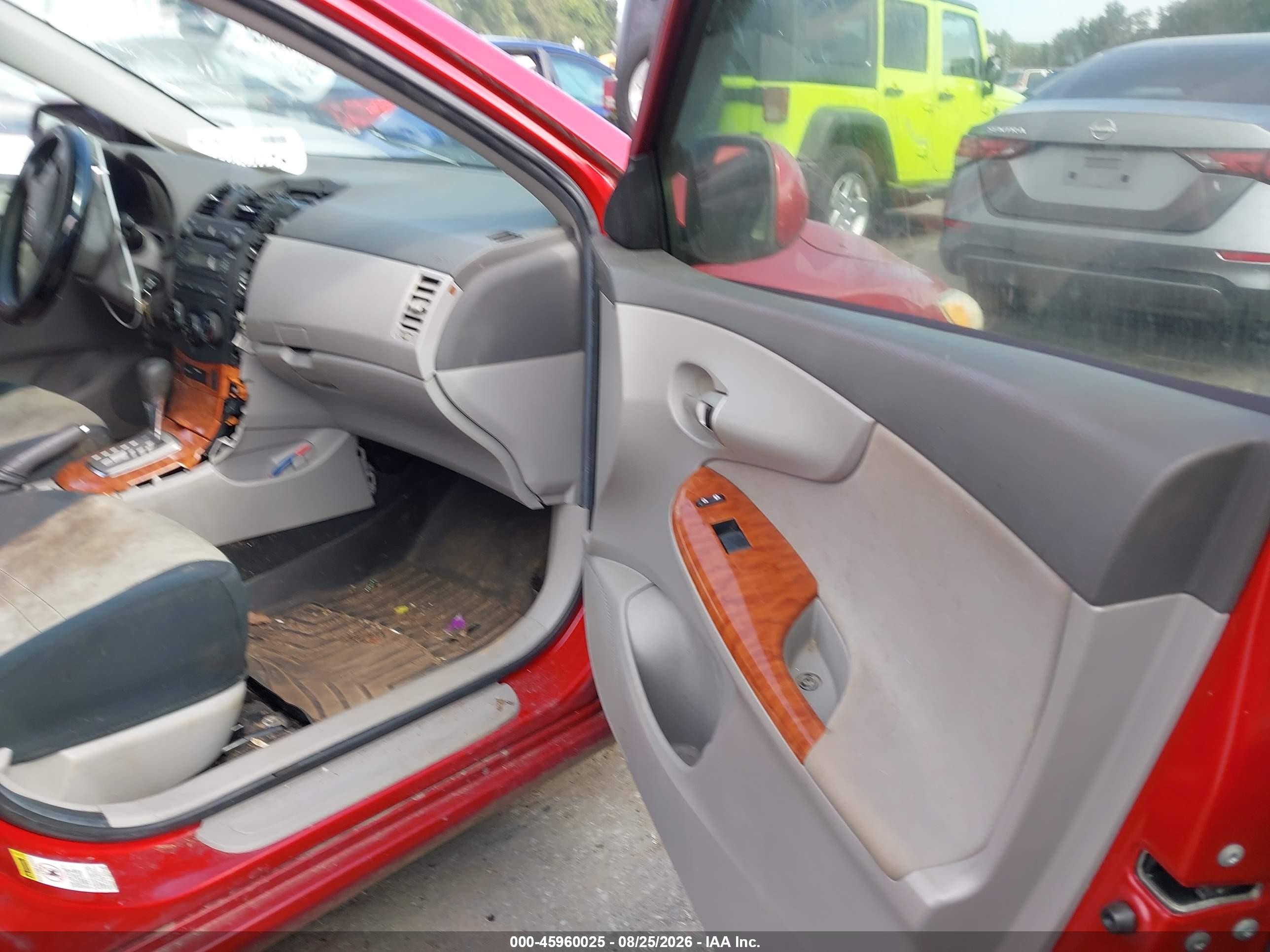 2009 Toyota Corolla Xle Red vin: 1NXBU40E89Z017162
