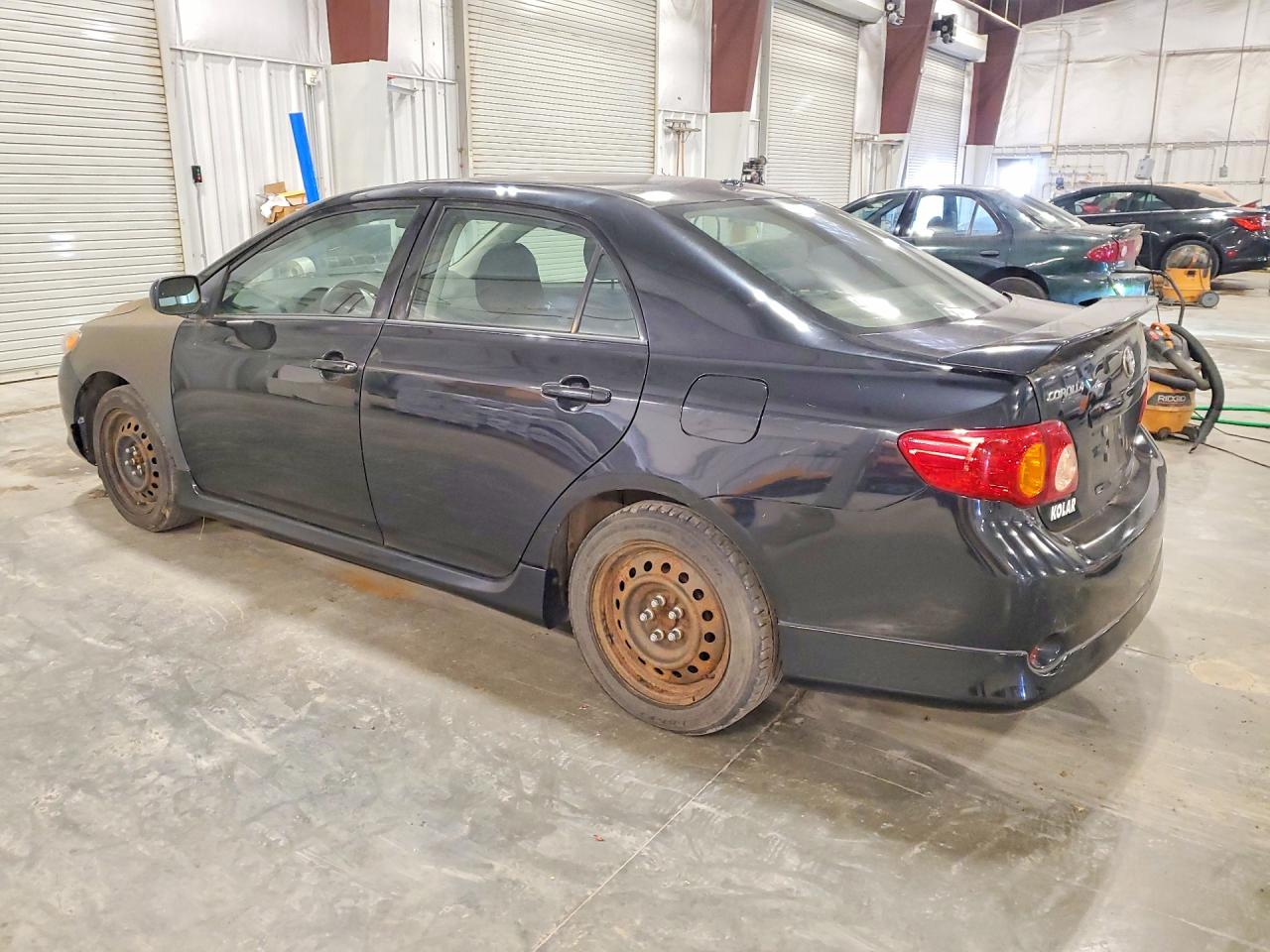 2009 Toyota Corolla Черный vin: 1NXBU40E89Z018862