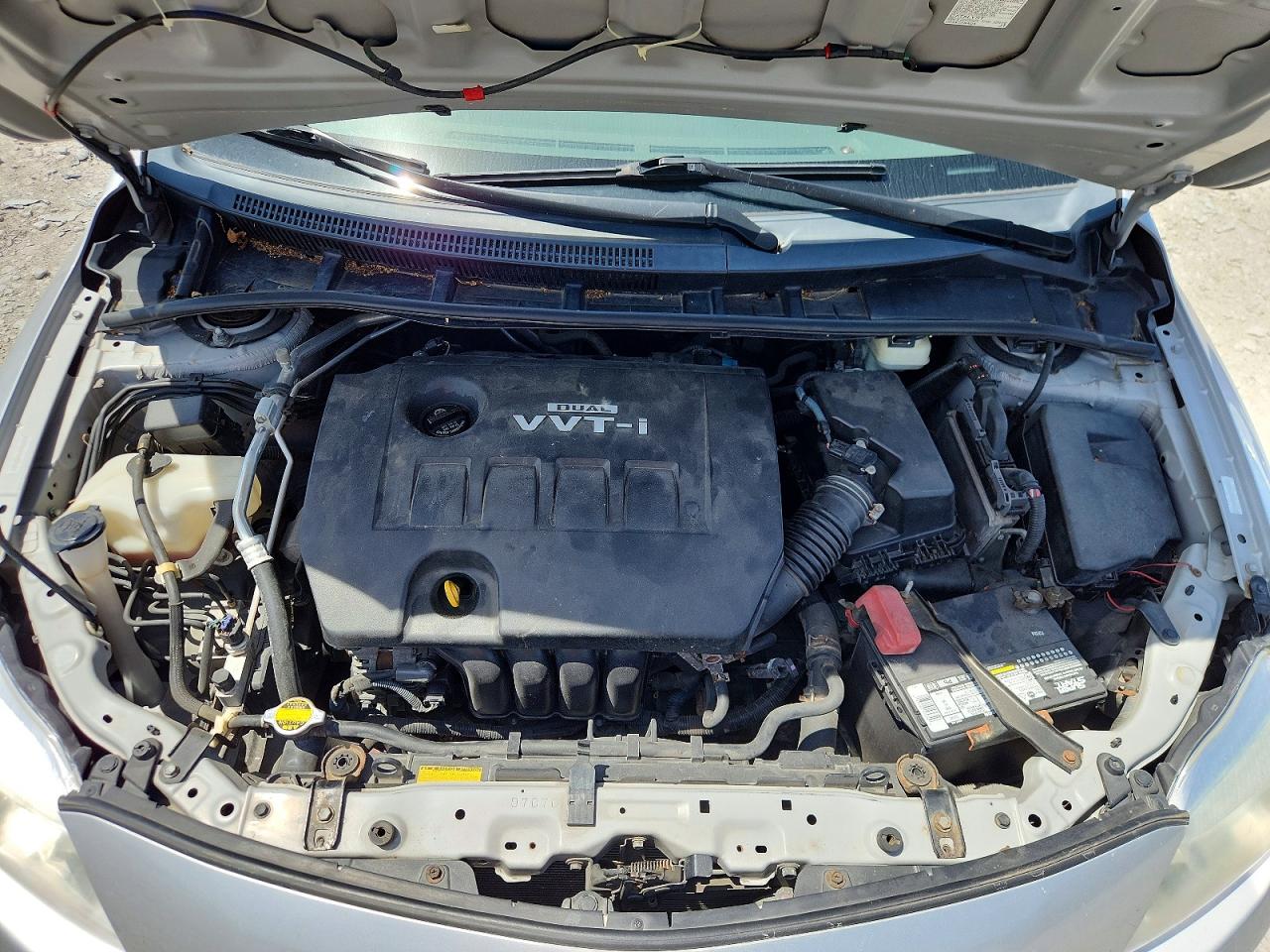 2009 Toyota Corolla Le Silver vin: 1NXBU40E89Z039565