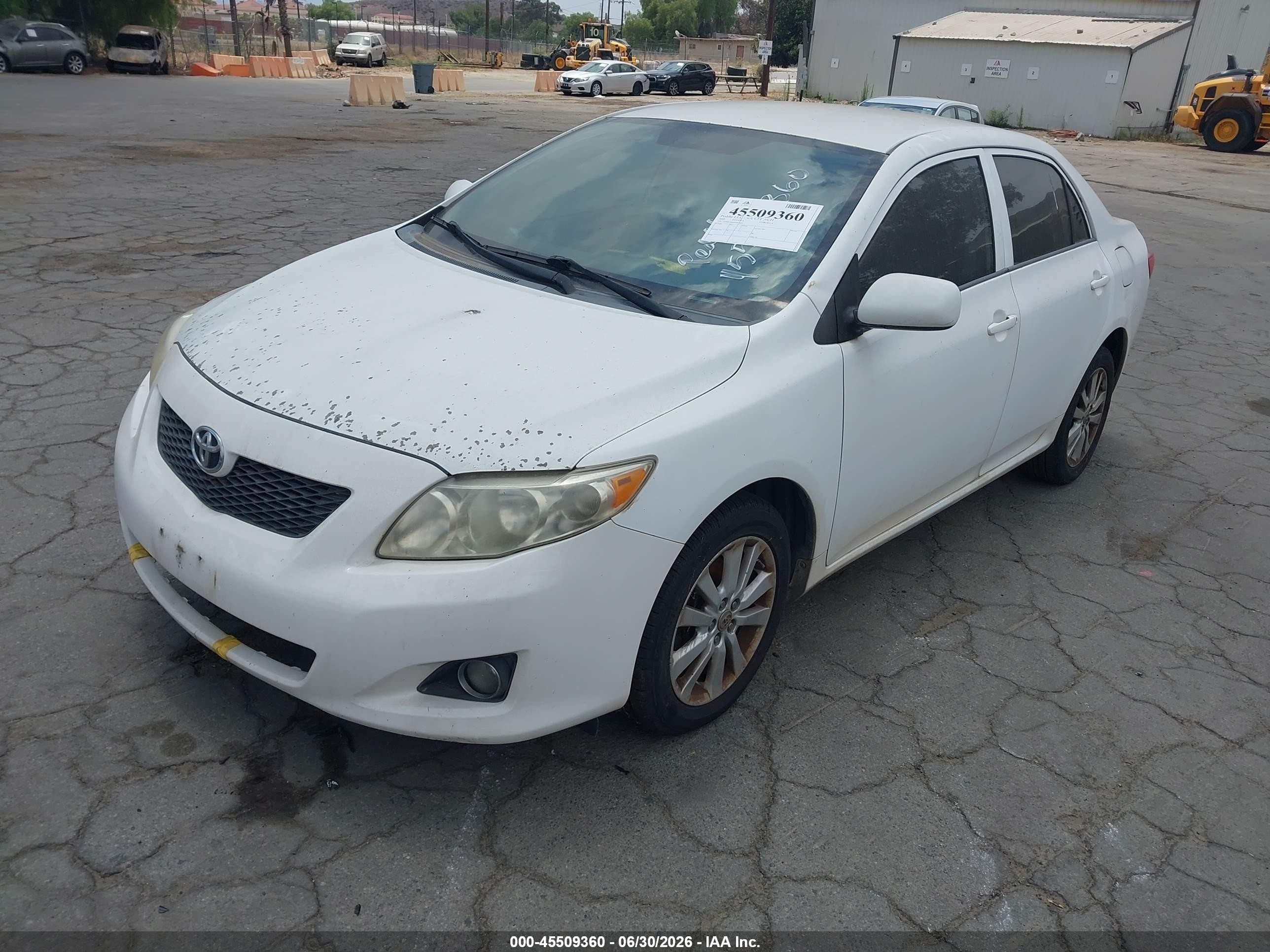 2009 Toyota Corolla Le White vin: 1NXBU40E89Z039629