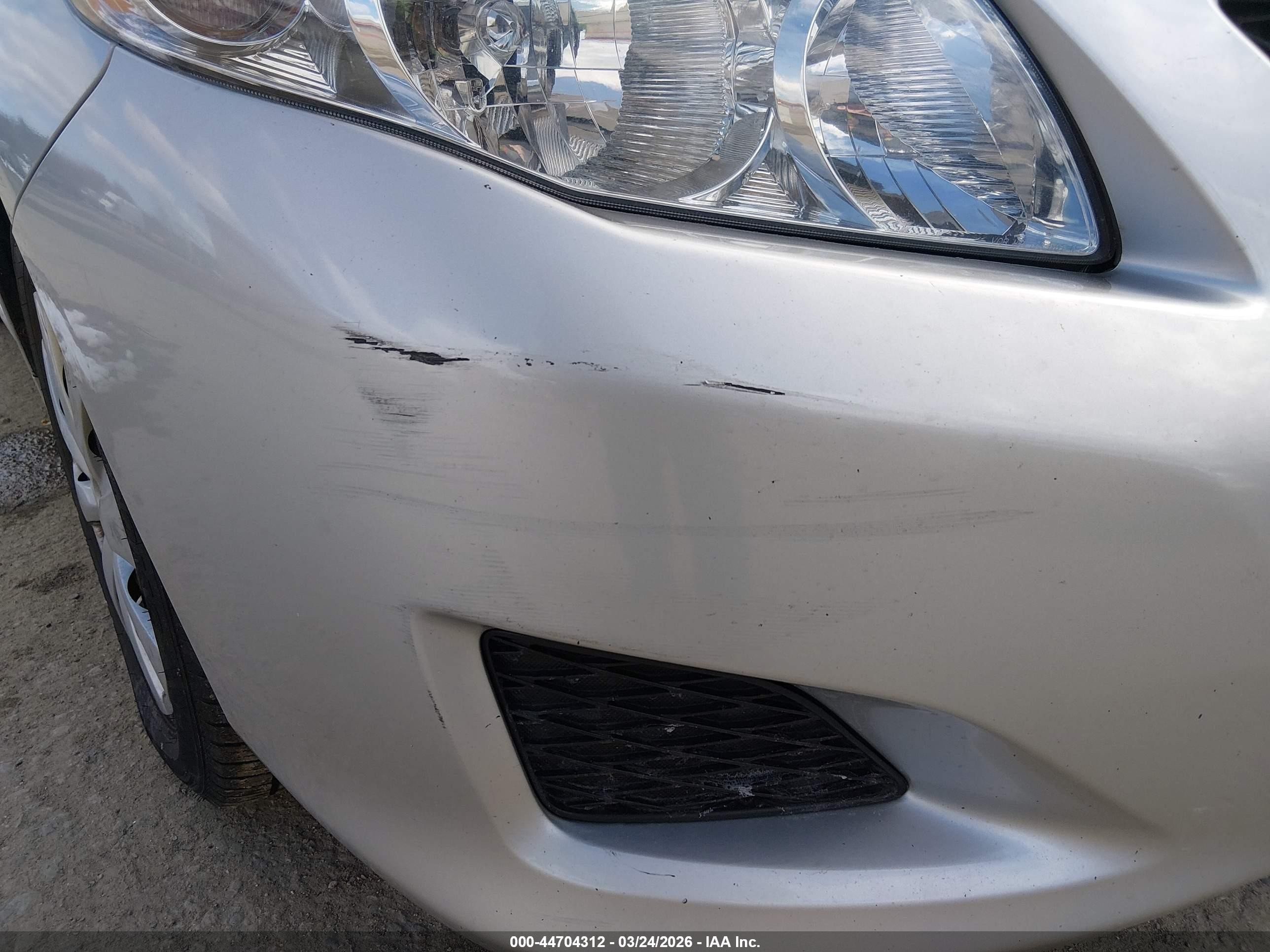2009 Toyota Corolla Le Silver vin: 1NXBU40E89Z042837