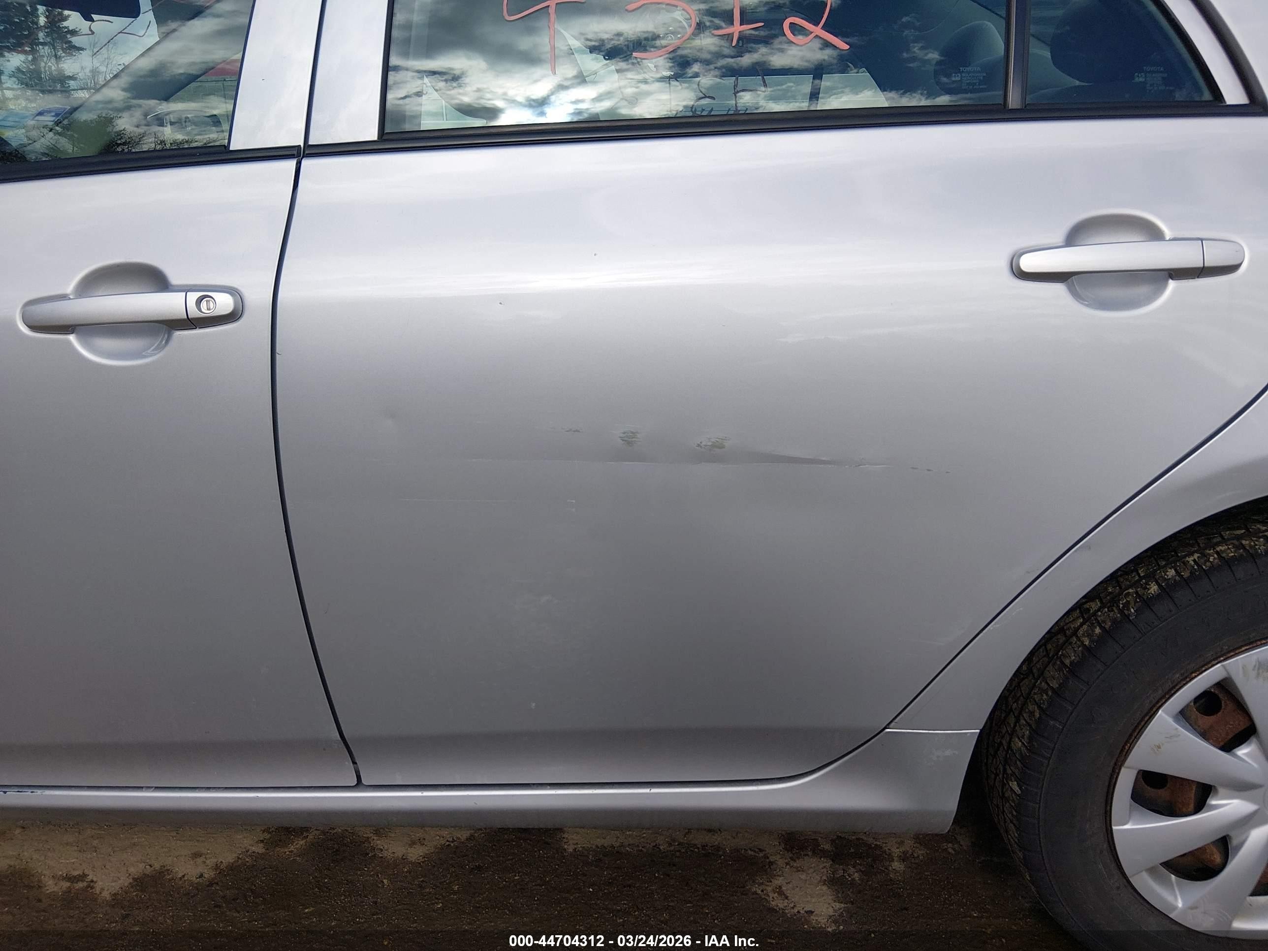 2009 Toyota Corolla Le Silver vin: 1NXBU40E89Z042837