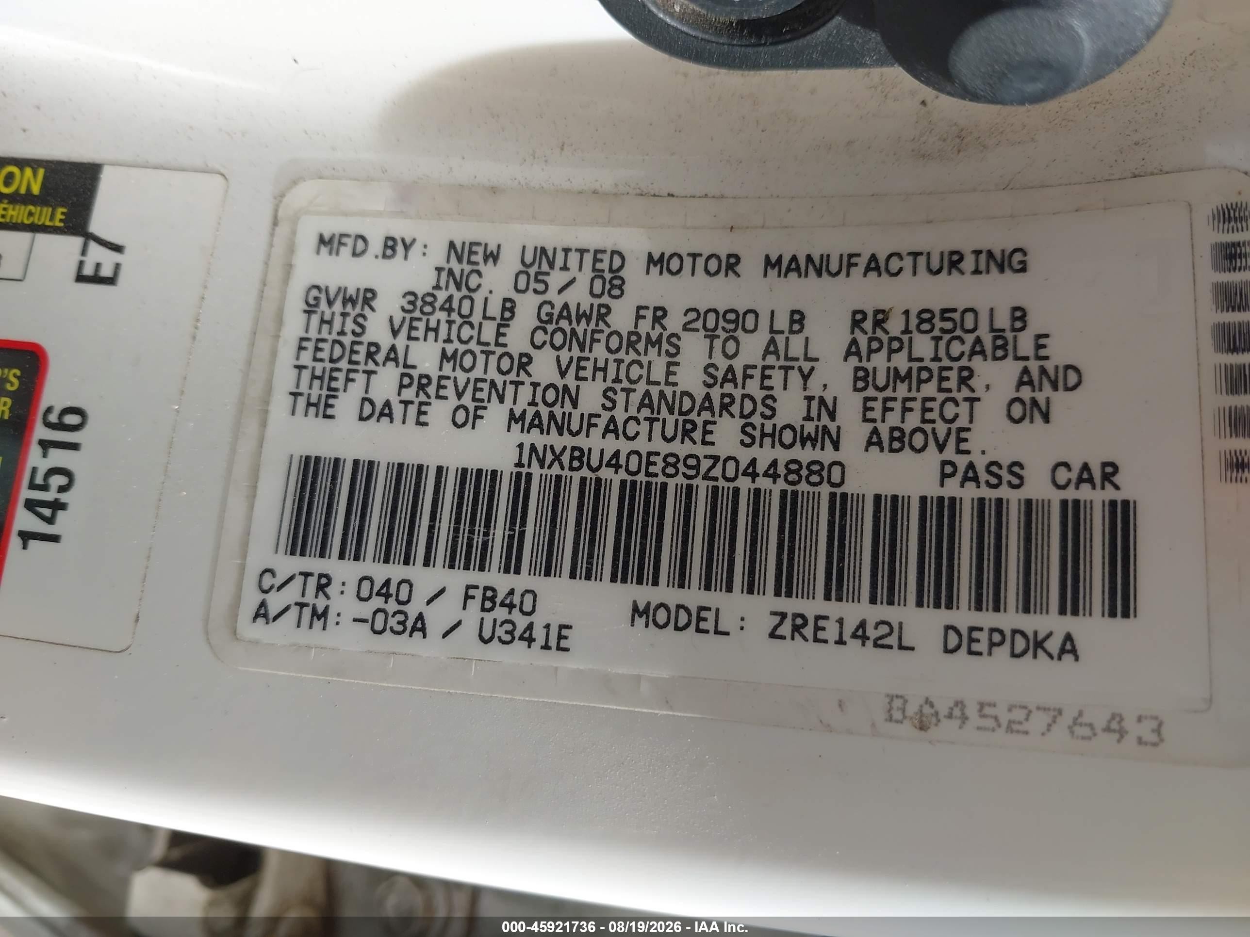 2009 Toyota Corolla   White vin: 1NXBU40E89Z044880