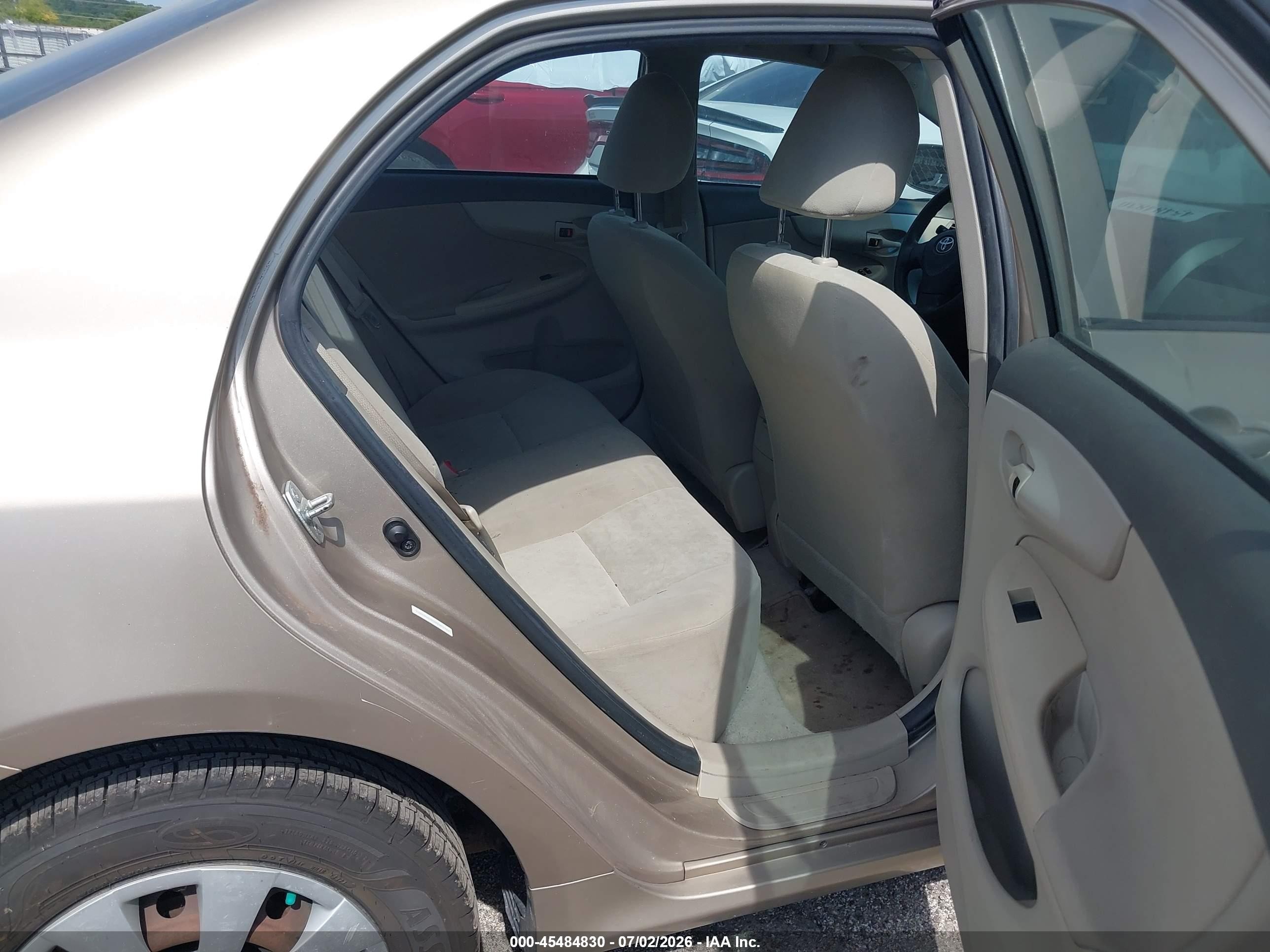 2009 Toyota Corolla Le Золотой vin: 1NXBU40E89Z061159