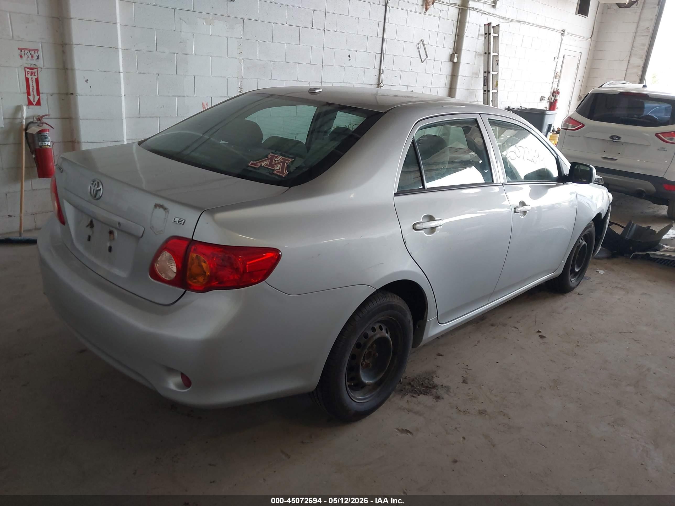 2009 Toyota Corolla Le Silver vin: 1NXBU40E89Z126477