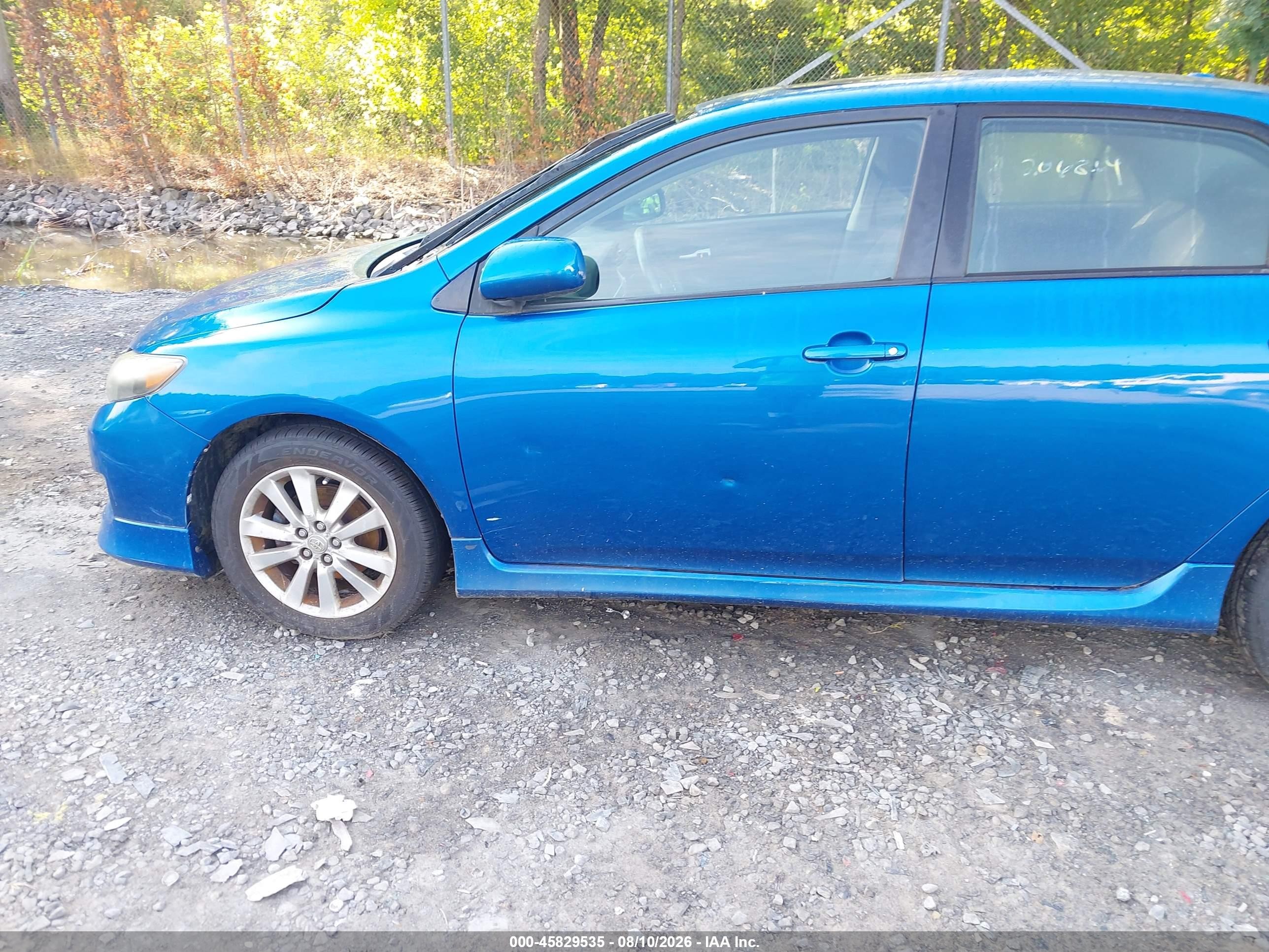 2009 Toyota Corolla S Blue vin: 1NXBU40E89Z145353