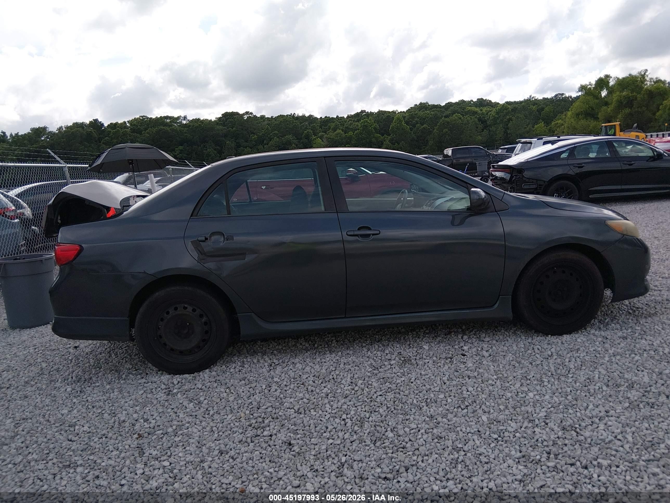 2009 Toyota Corolla S Gray vin: 1NXBU40E99Z027571