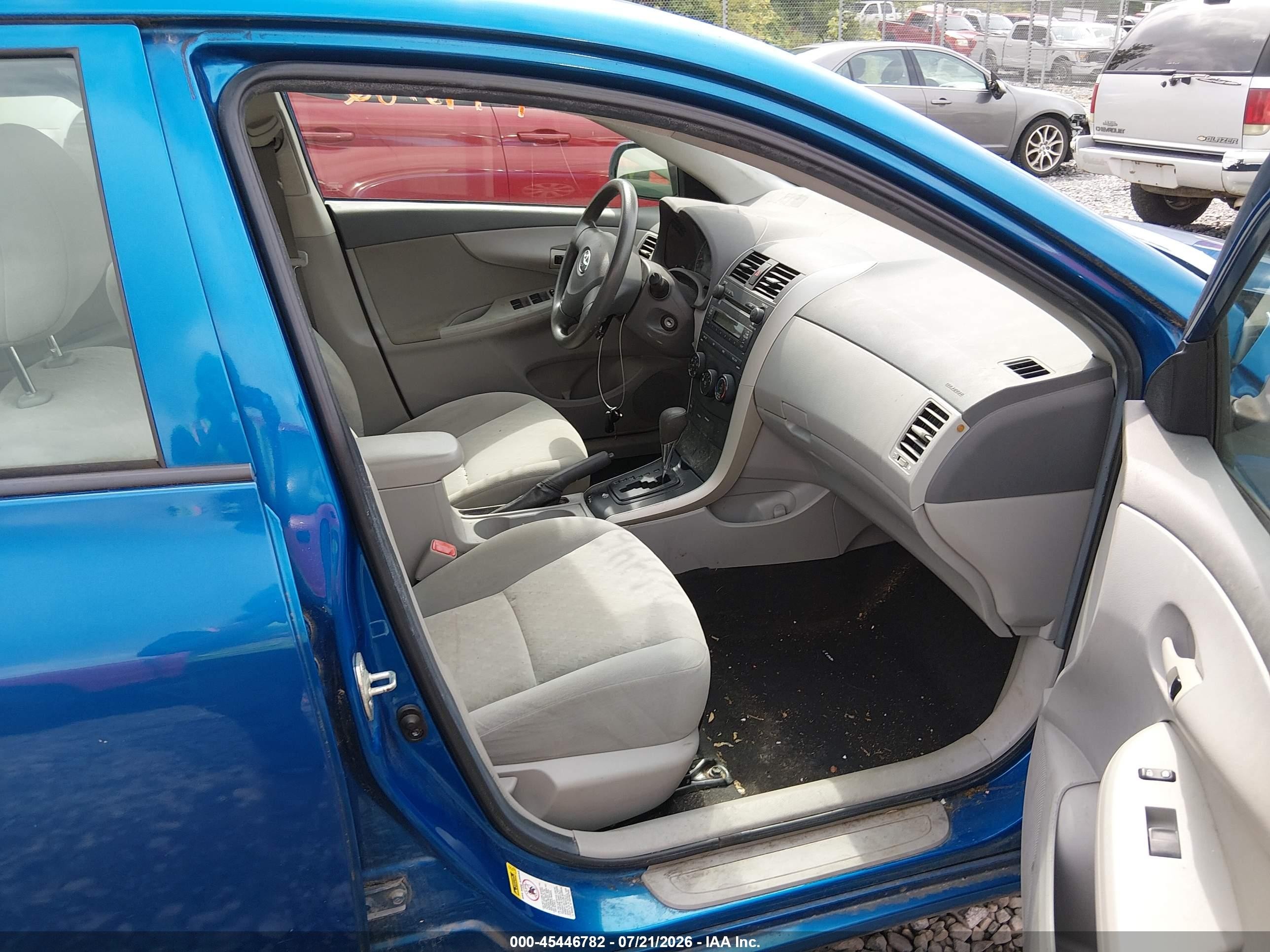 2009 Toyota Corolla Le Синий vin: 1NXBU40E99Z038831
