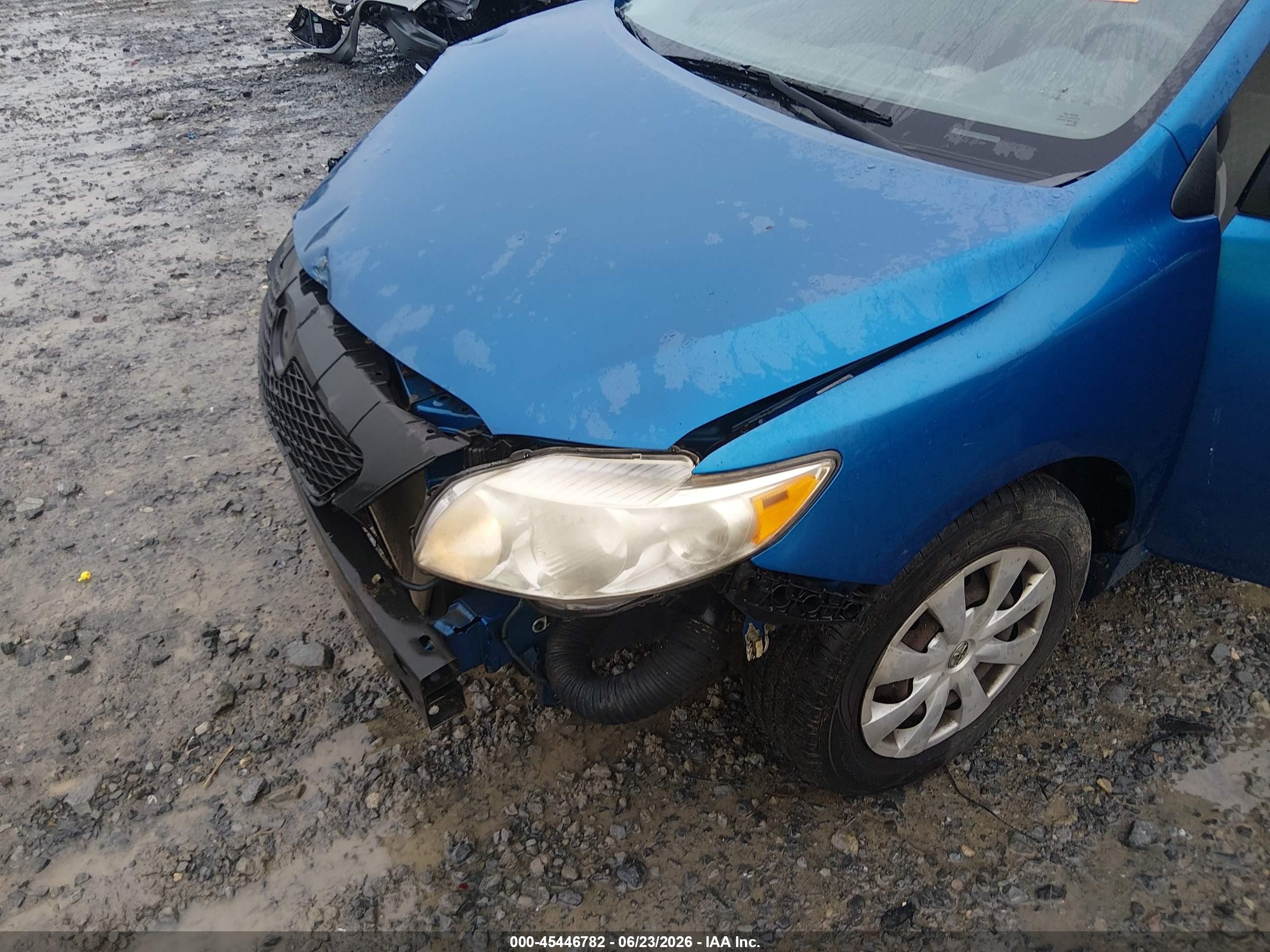 2009 Toyota Corolla Le Синий vin: 1NXBU40E99Z038831