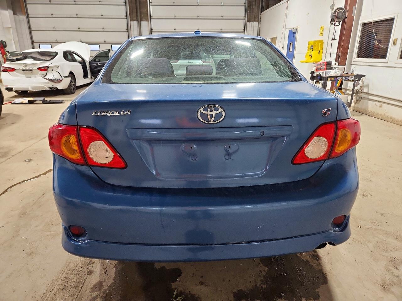 2009 Toyota Corolla S Синий vin: 1NXBU40E99Z042054