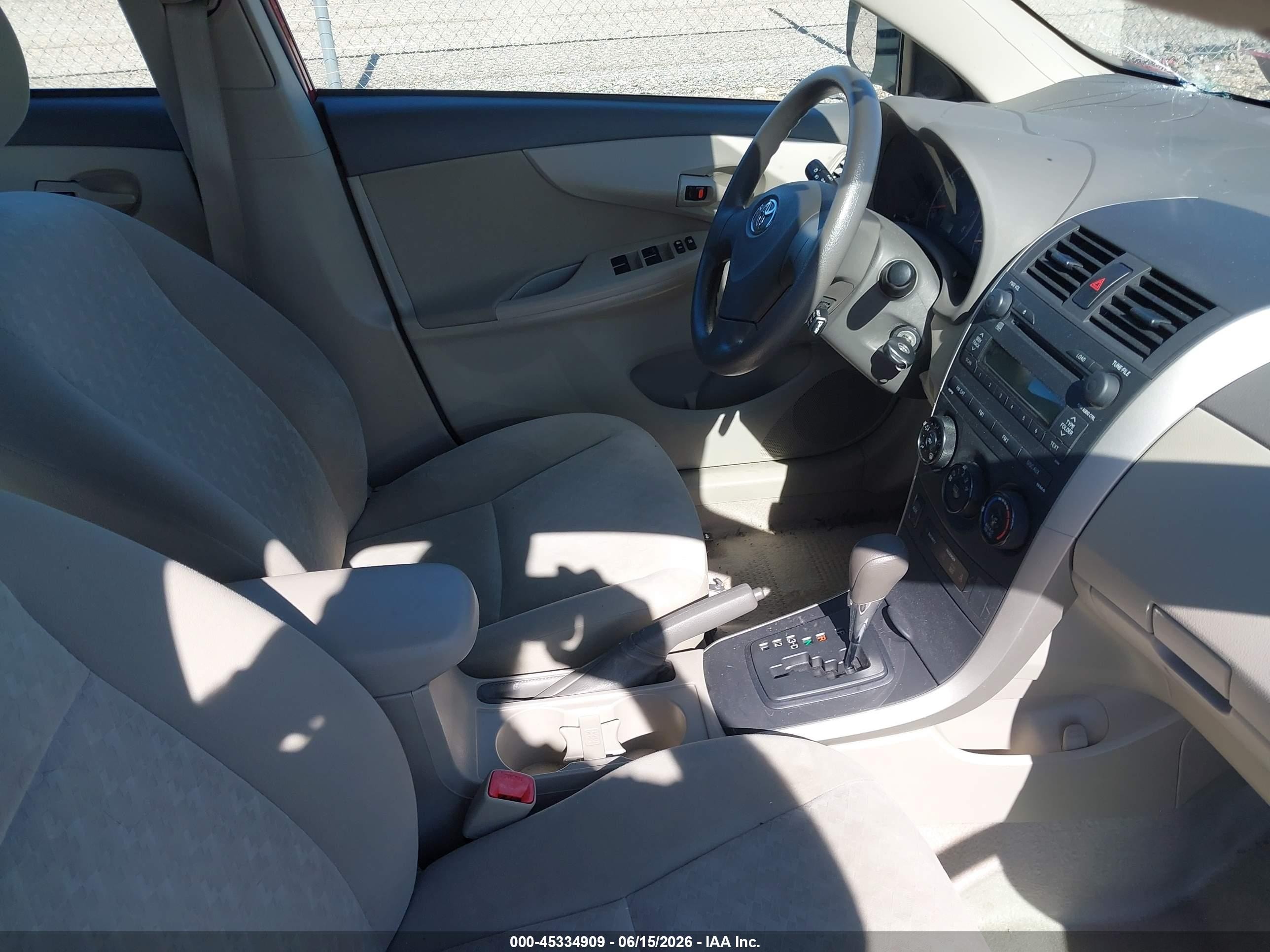 2009 Toyota Corolla Le Красный vin: 1NXBU40E99Z103175