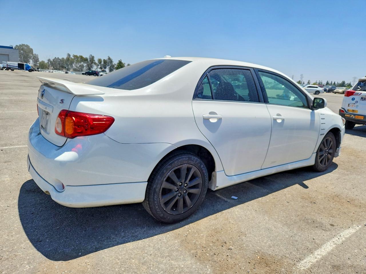 2009 Toyota Corolla S White vin: 1NXBU40E99Z120753