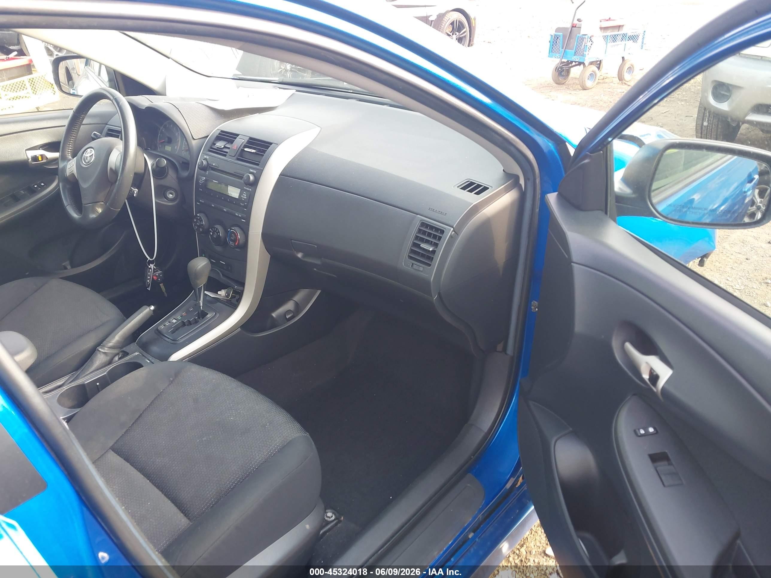 2009 Toyota Corolla S Blue vin: 1NXBU40E99Z122230