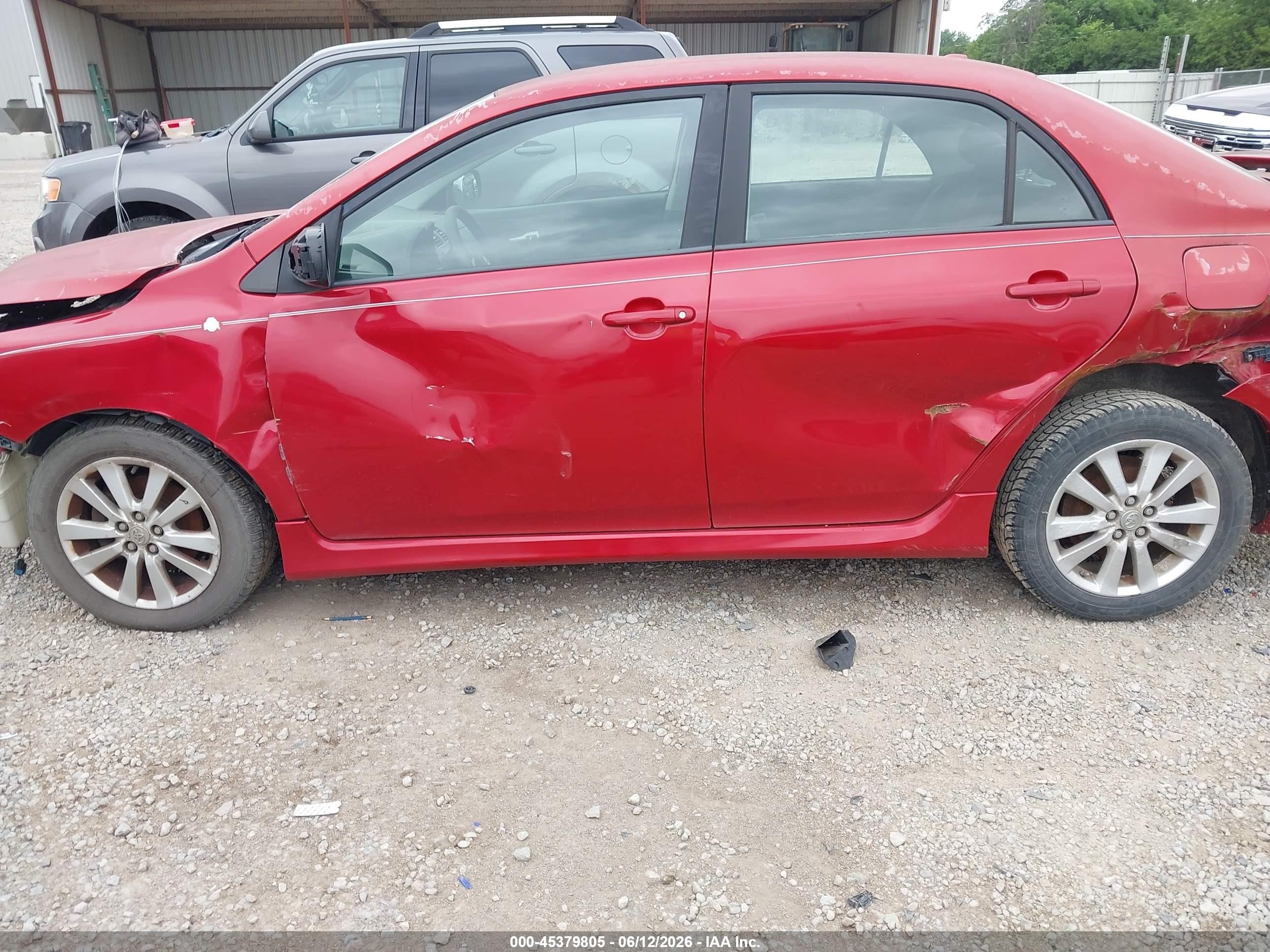 2009 Toyota Corolla S Red vin: 1NXBU40E99Z146902