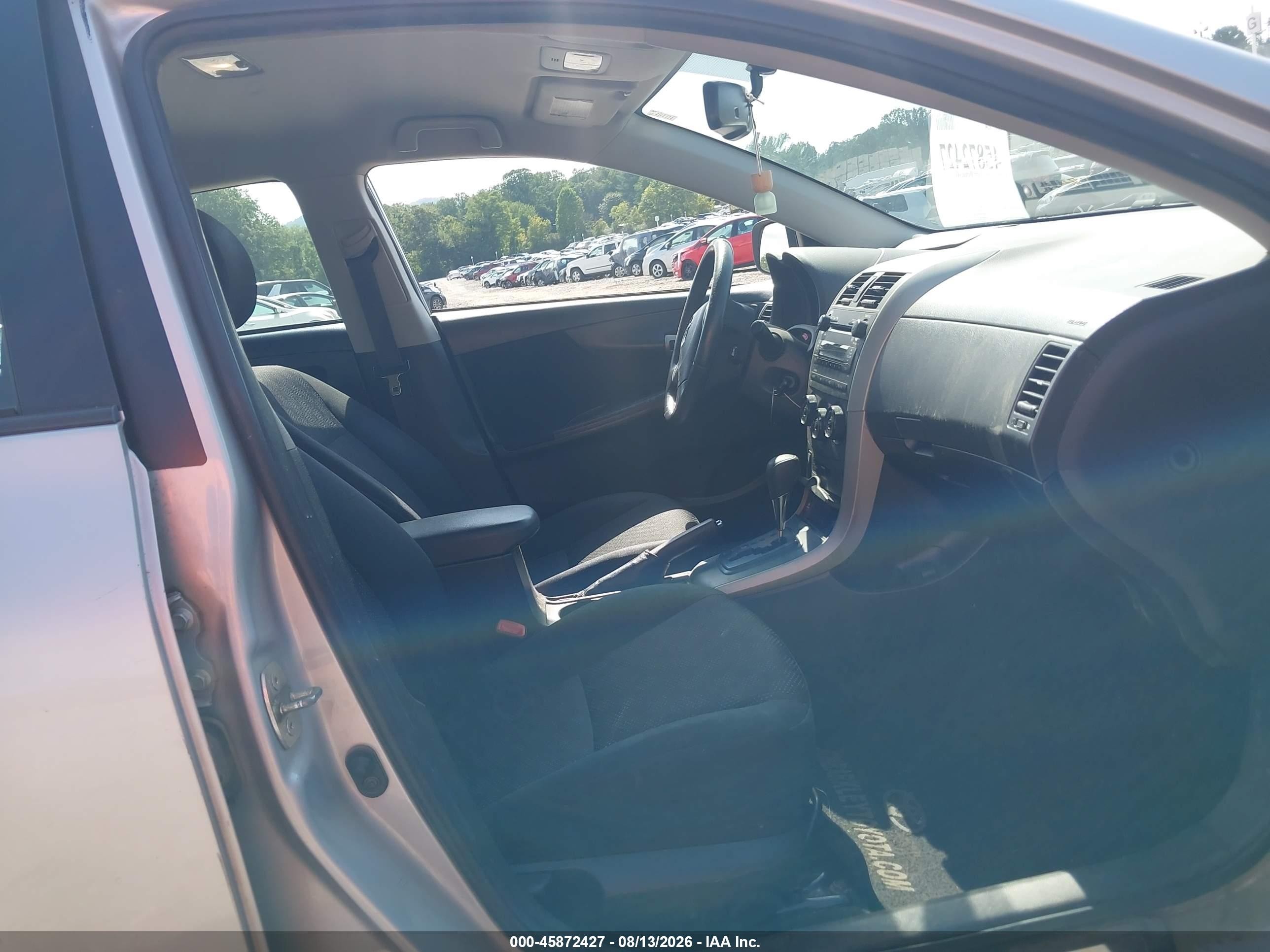 2009 Toyota Corolla S Silver vin: 1NXBU40E99Z149833