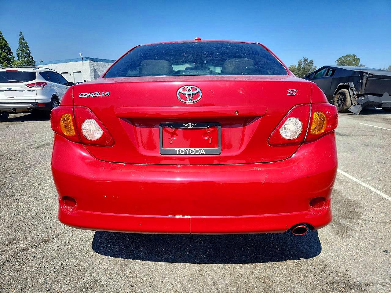 2009 Toyota Corolla Red vin: 1NXBU40EX9Z012254