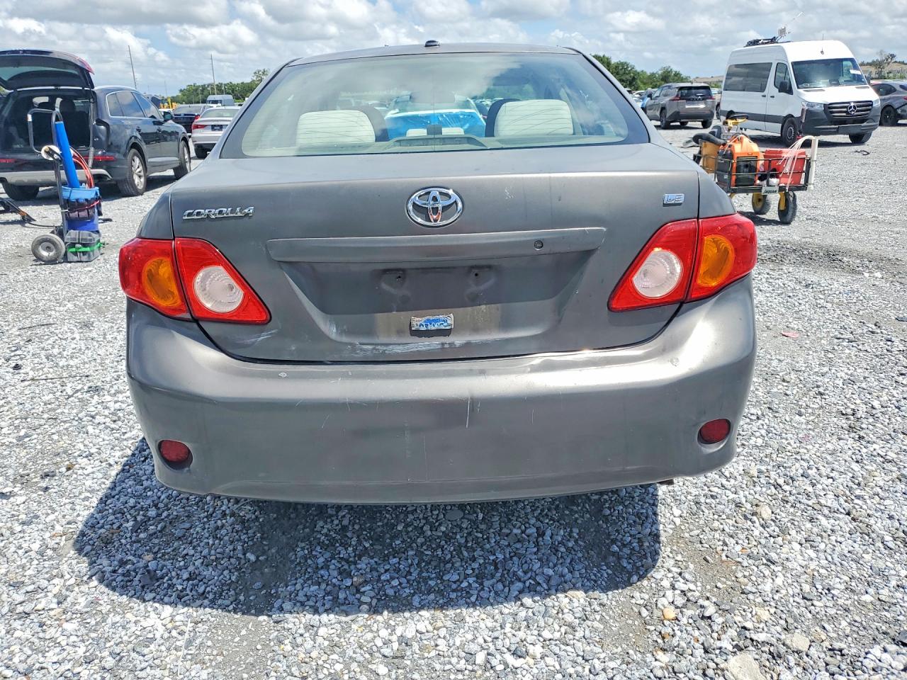 2009 Toyota Corolla Le Gray vin: 1NXBU40EX9Z055430