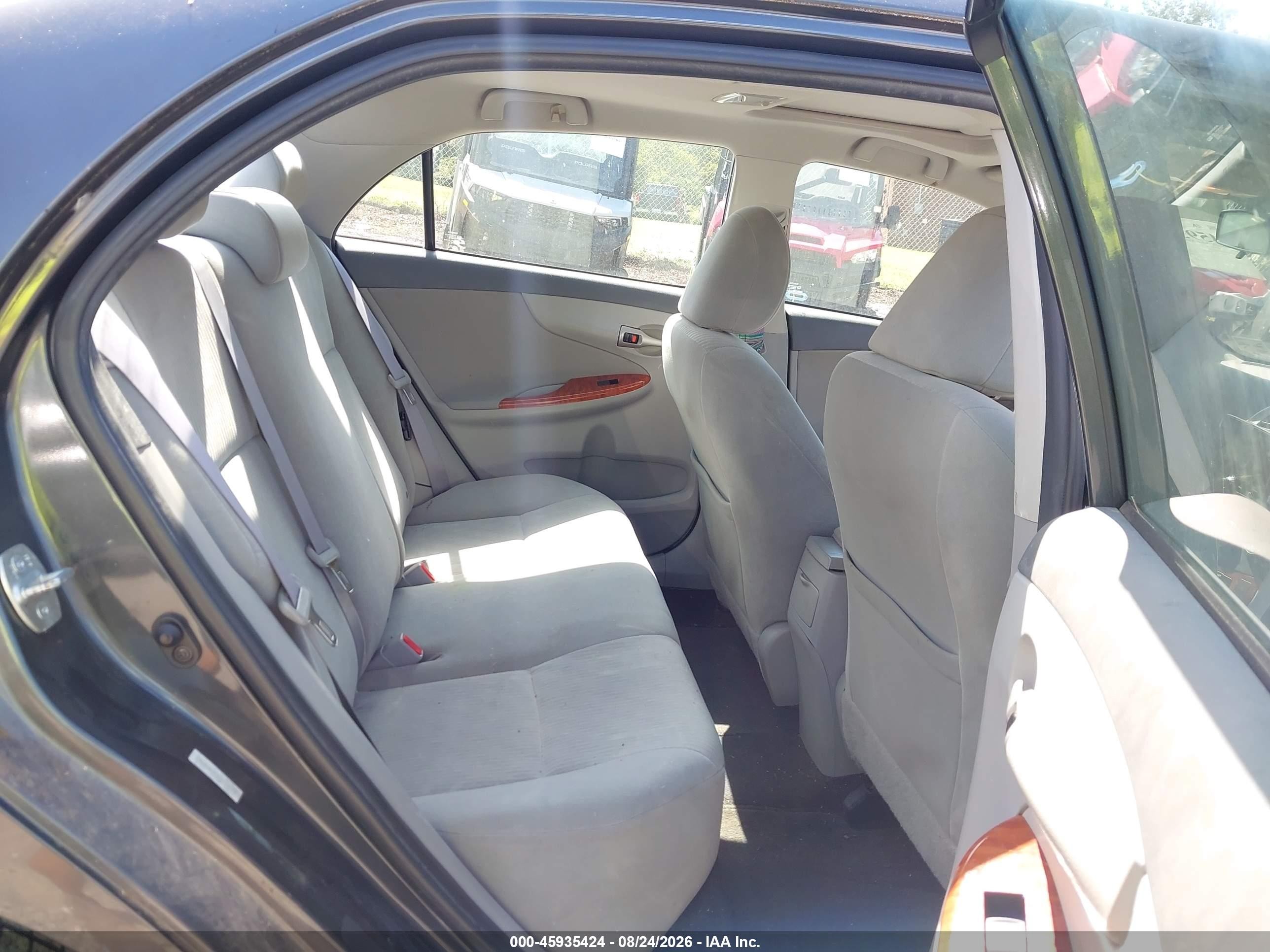 2009 Toyota Corolla Xle Gray vin: 1NXBU40EX9Z059395