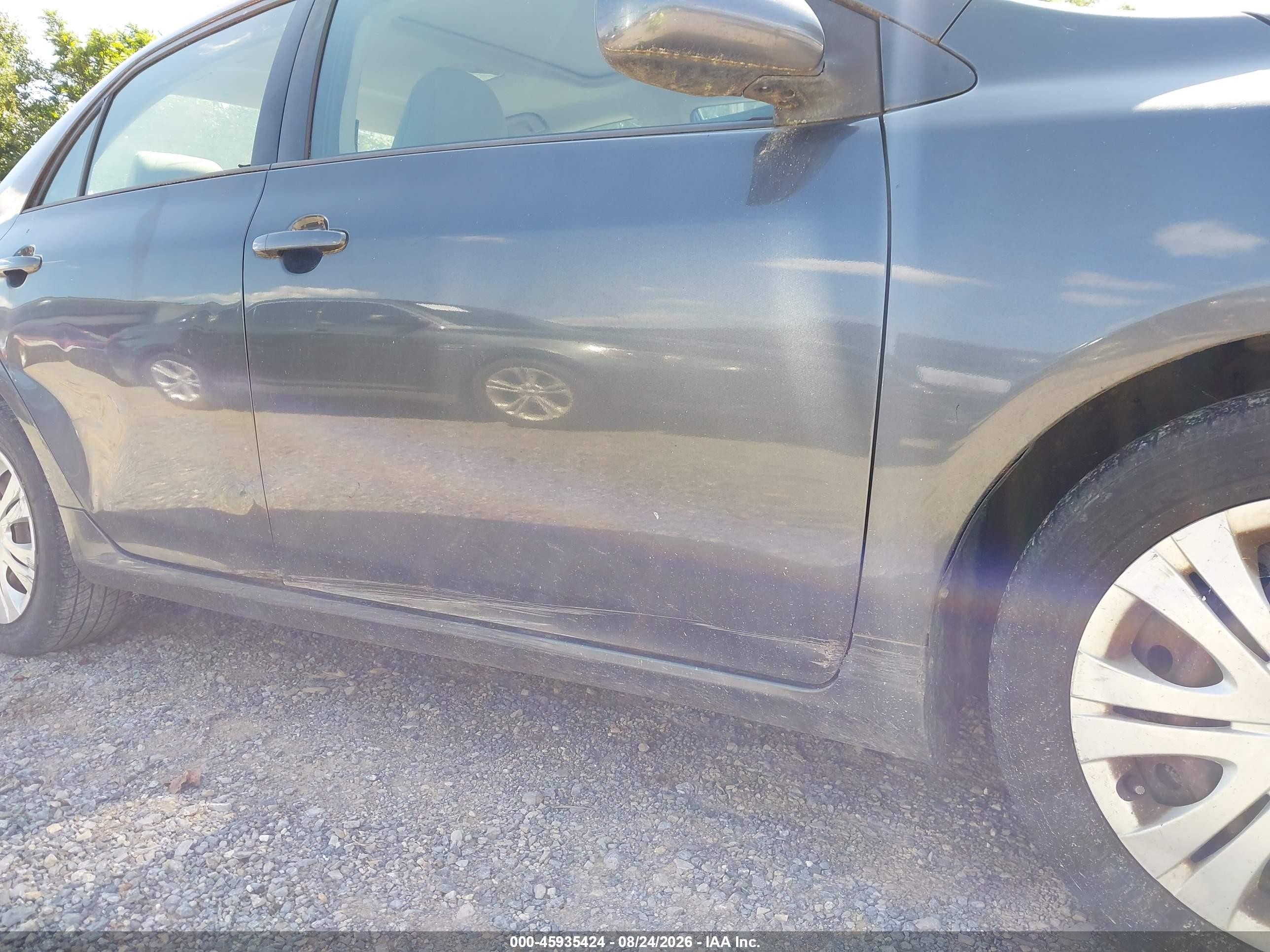 2009 Toyota Corolla Xle Gray vin: 1NXBU40EX9Z059395