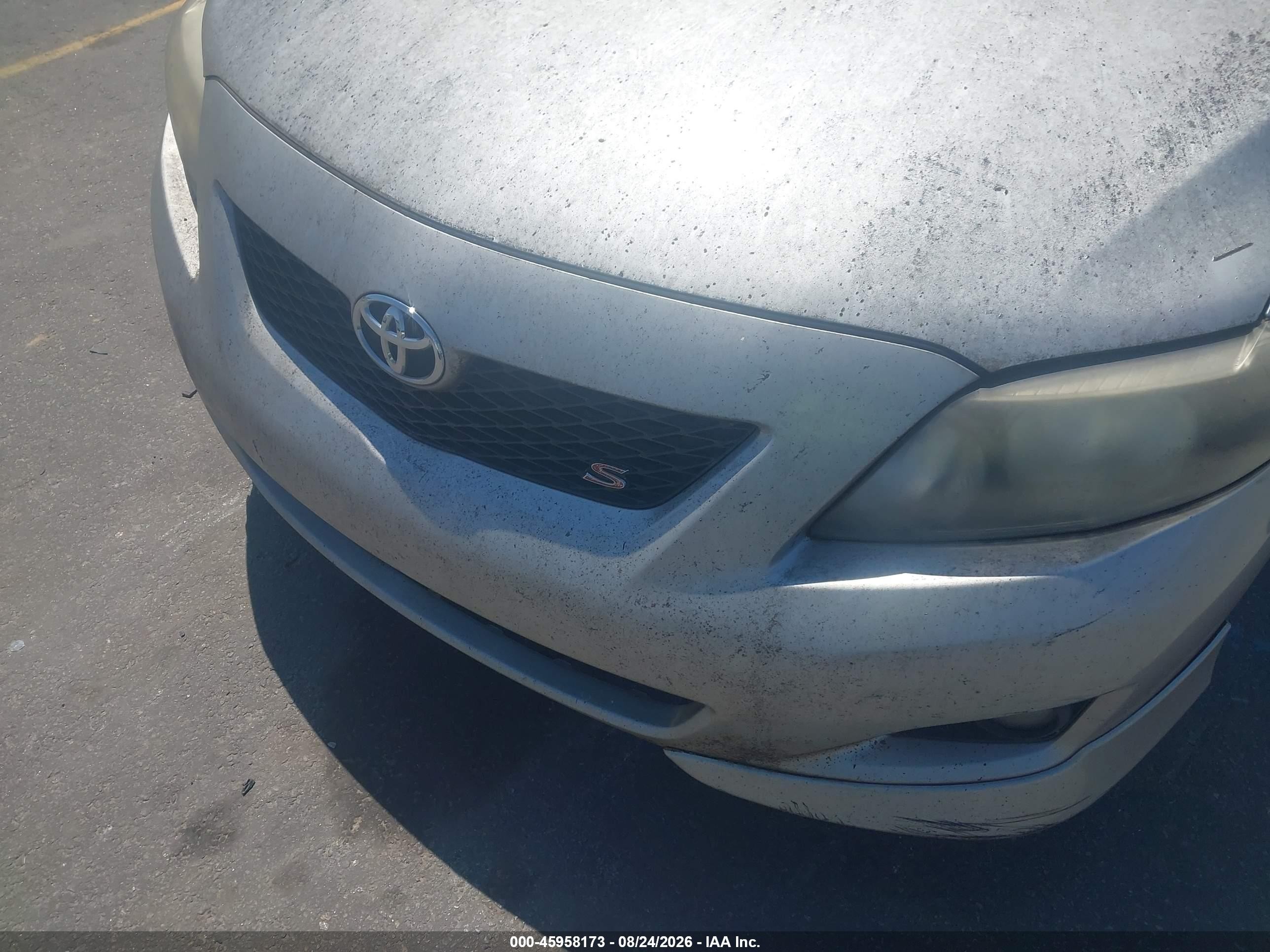 2009 Toyota Corolla S Silver vin: 1NXBU40EX9Z074494