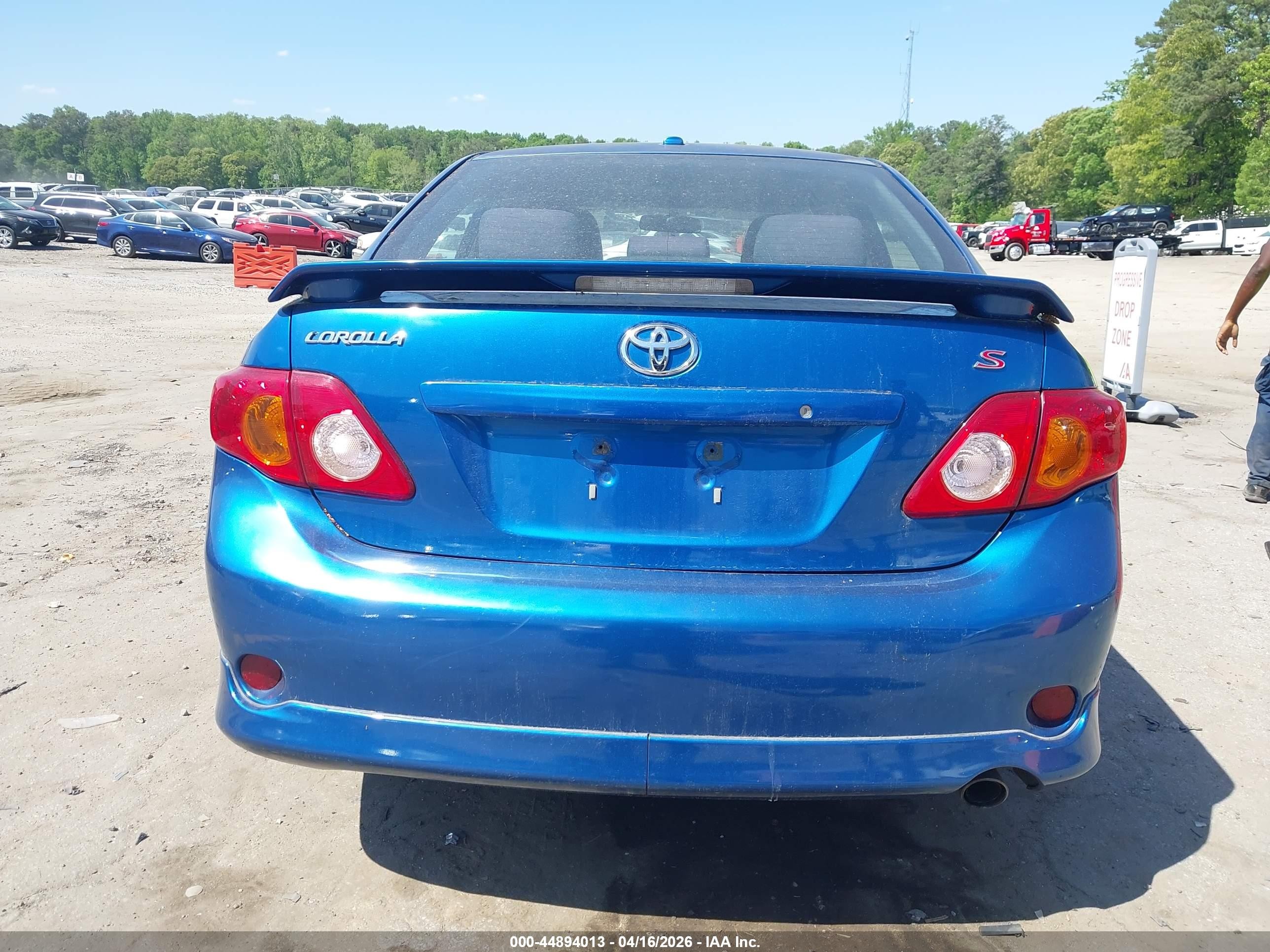 2009 Toyota Corolla S Blue vin: 1NXBU40EX9Z085334