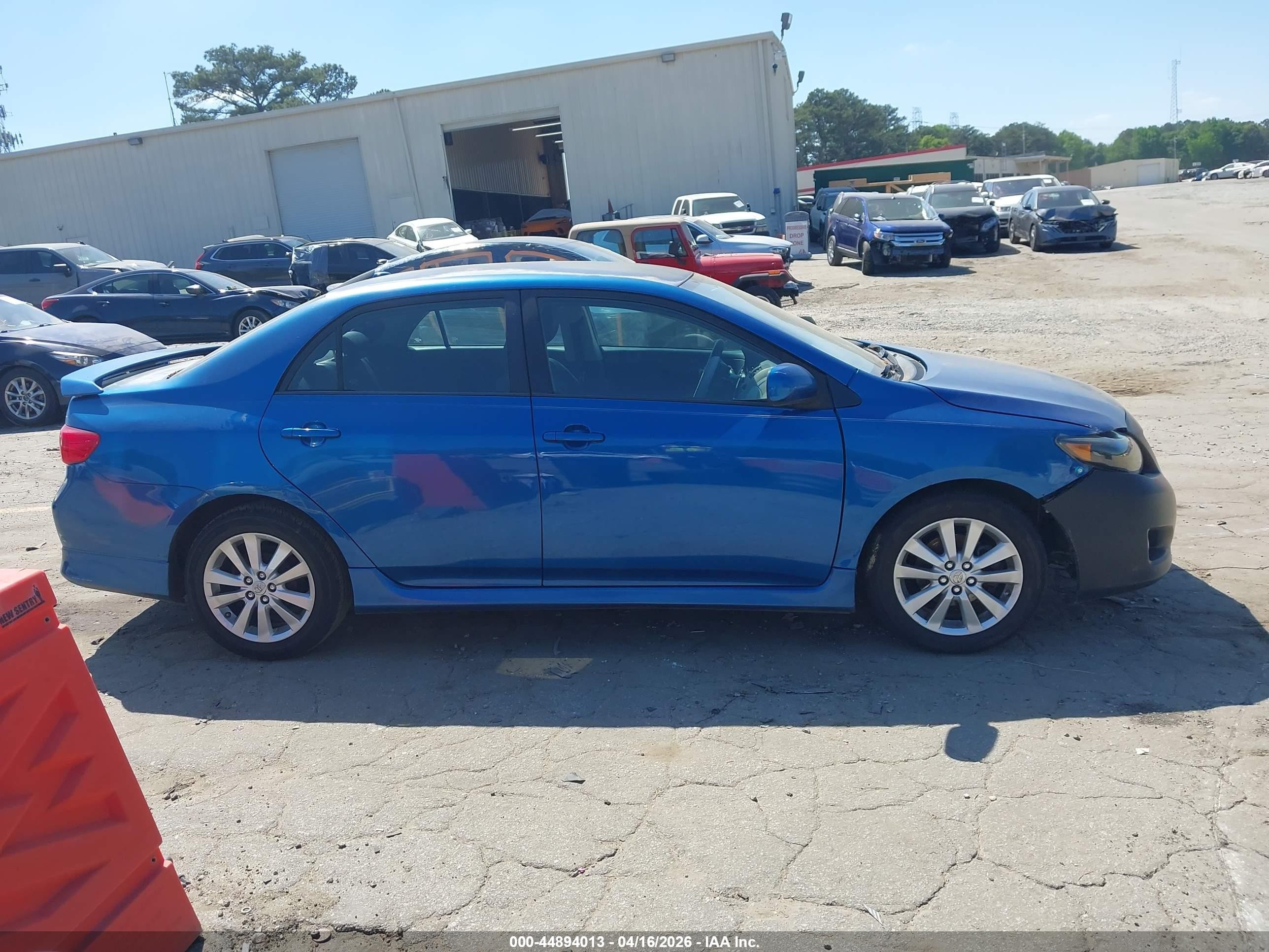 2009 Toyota Corolla S Blue vin: 1NXBU40EX9Z085334