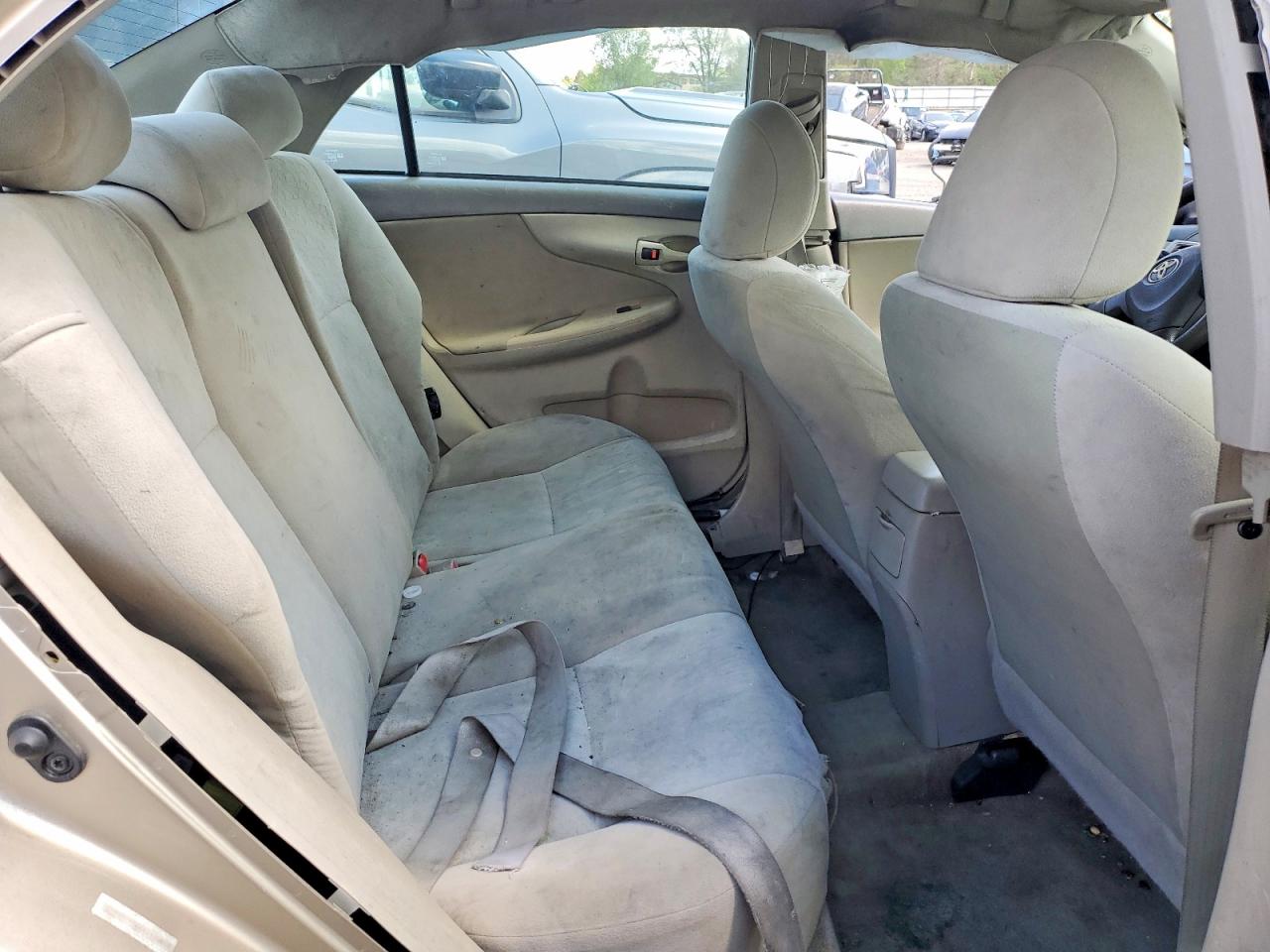 2009 Toyota Corolla Le Beige vin: 1NXBU40EX9Z130823