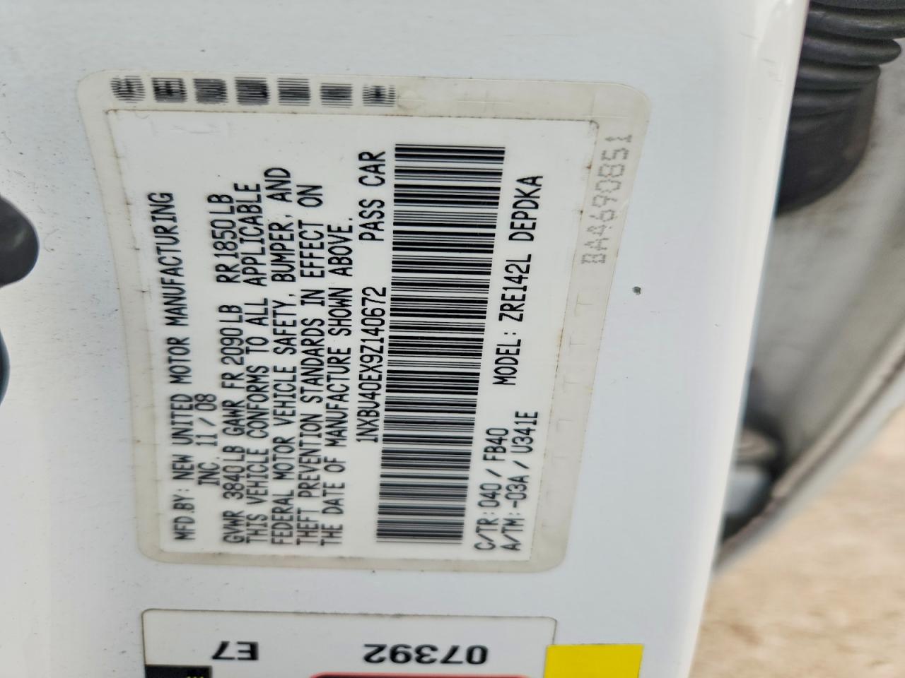2009 Toyota Corolla Le White vin: 1NXBU40EX9Z140672