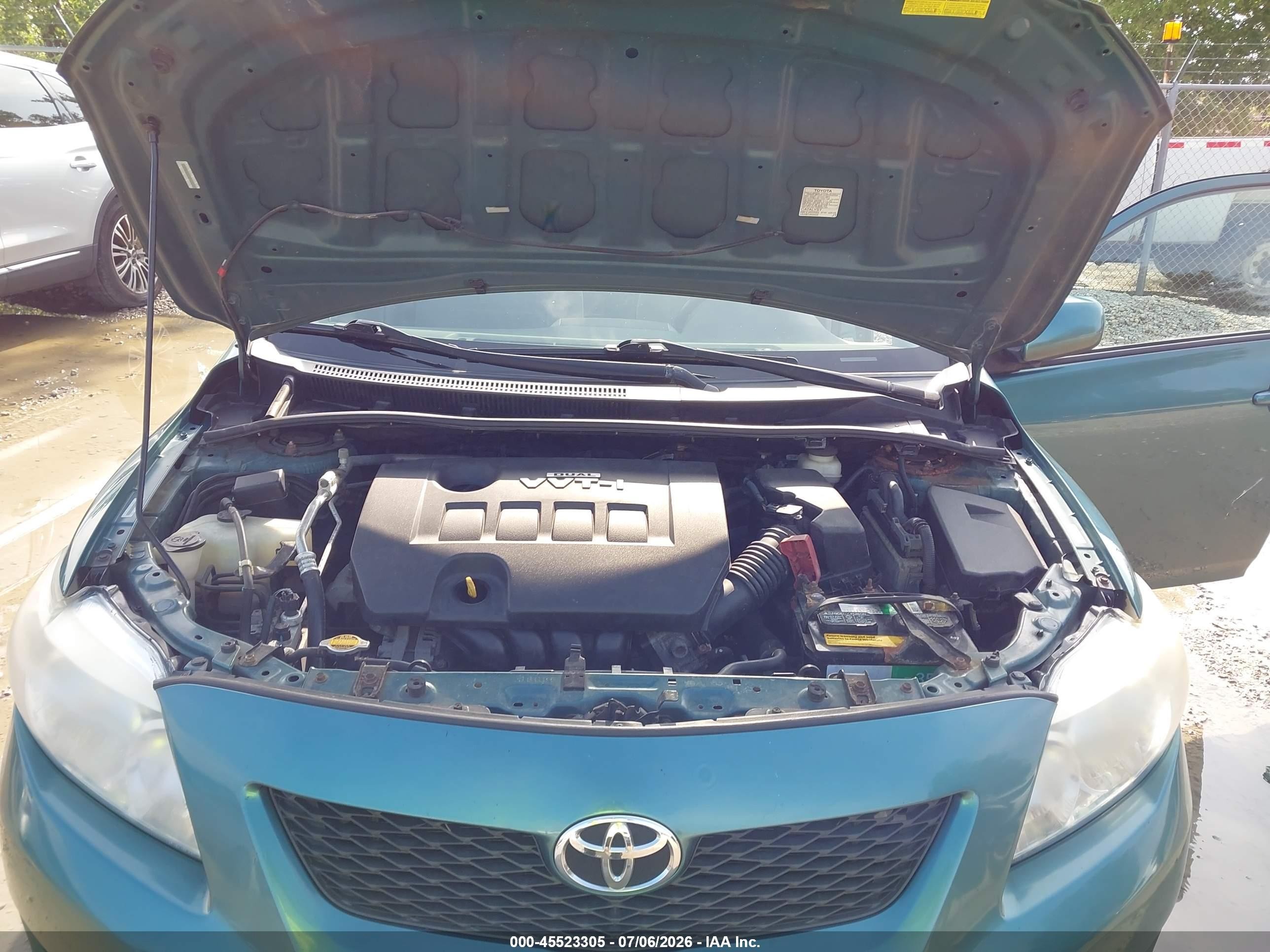 2009 Toyota Corolla Le Green vin: 1NXBU40EX9Z142017