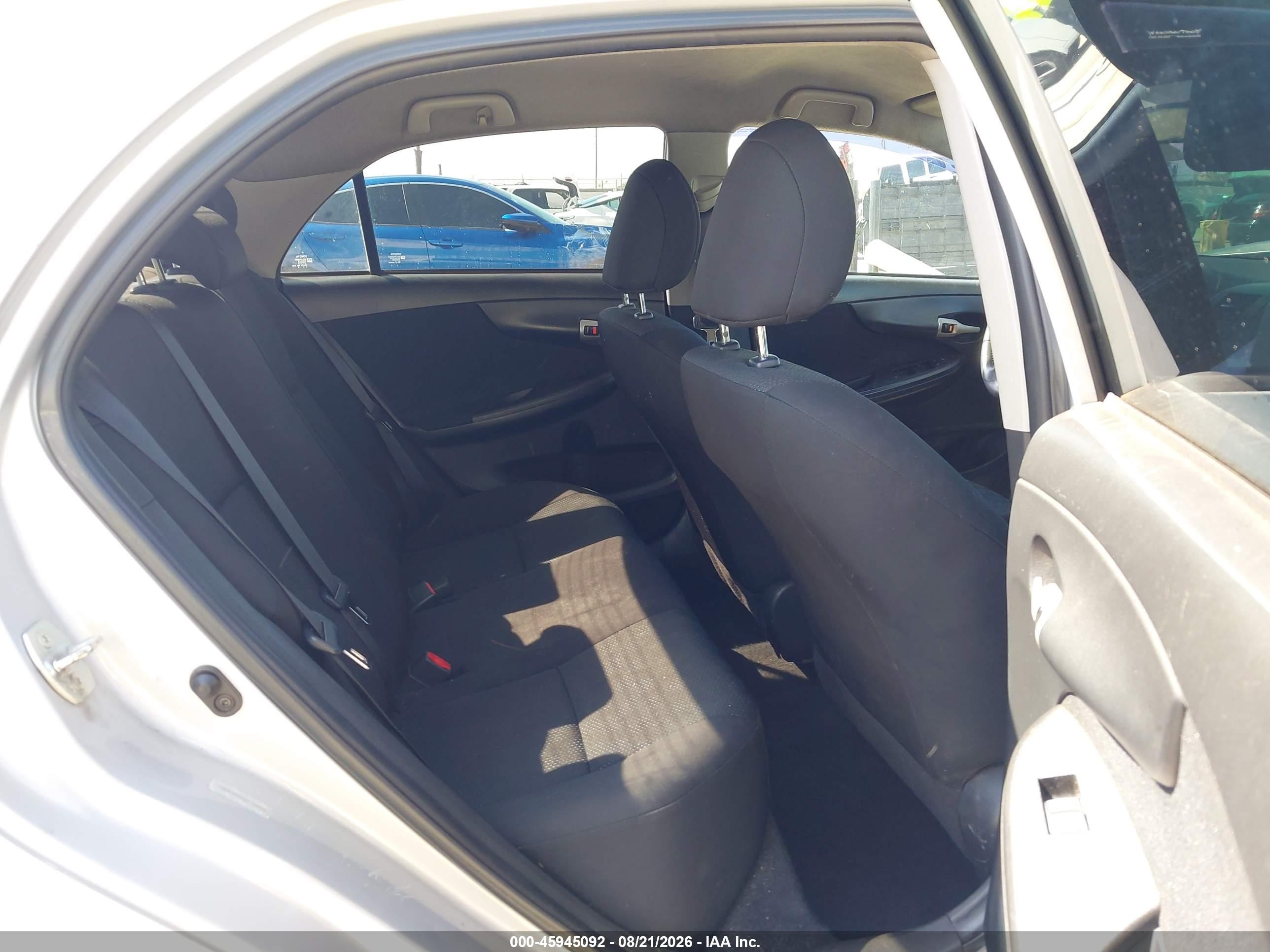 2009 Toyota Corolla S Silver vin: 1NXBU40EX9Z152062