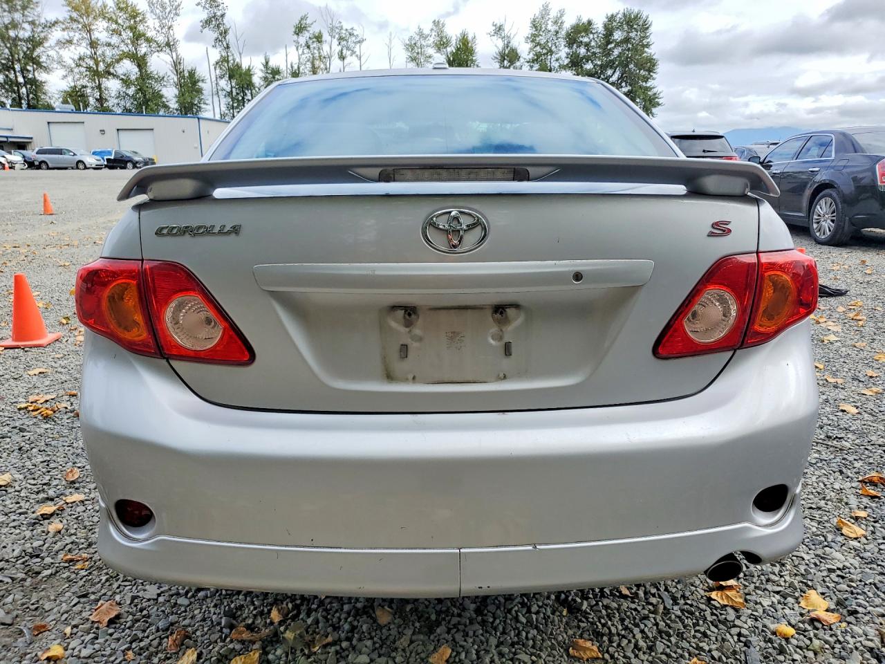 2009 Toyota Corolla S Silver vin: 1NXBU40EX9Z158055