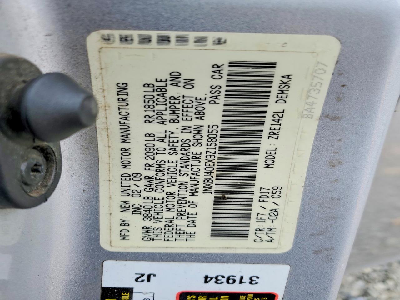 2009 Toyota Corolla S Silver vin: 1NXBU40EX9Z158055