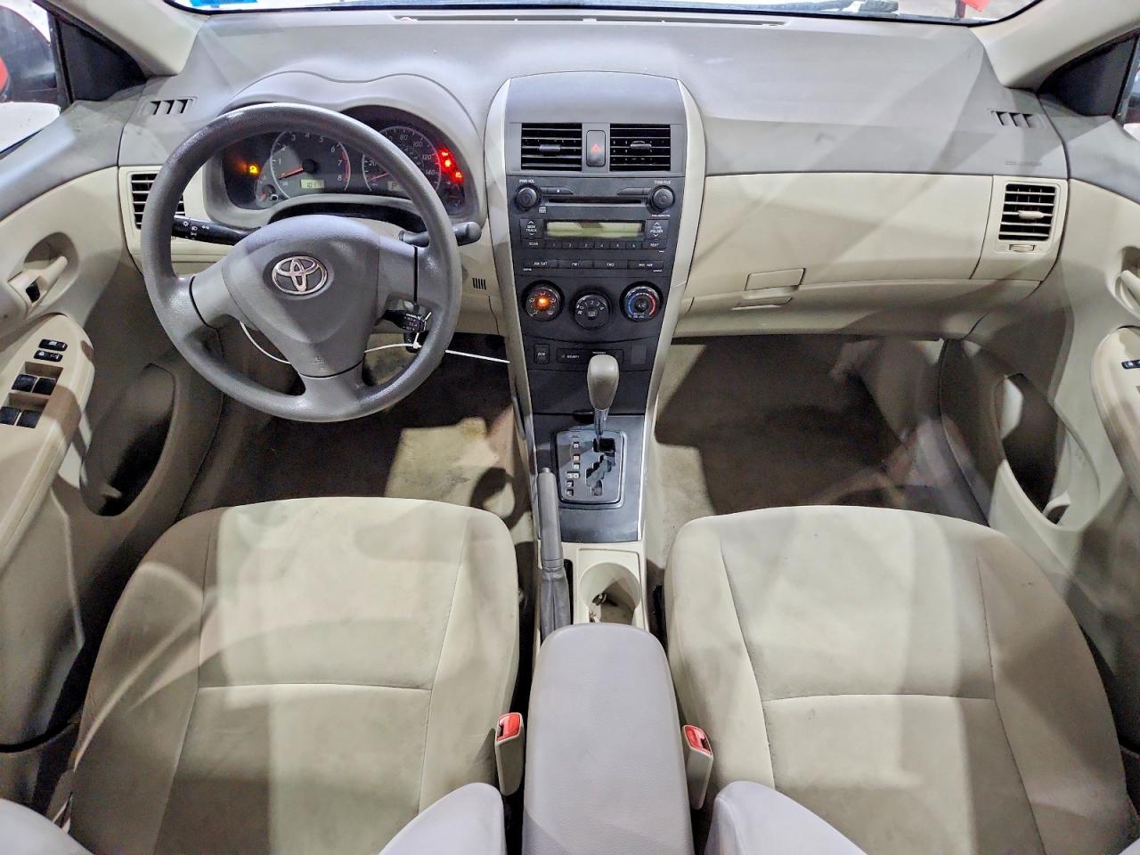 2009 Toyota Corolla Le Red vin: 1NXBU40EX9Z158668