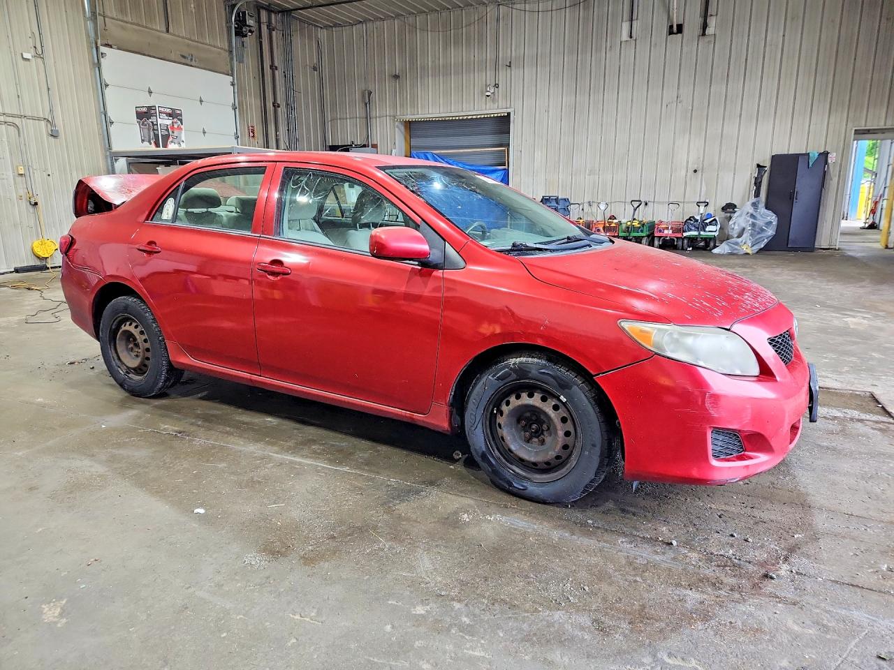 2009 Toyota Corolla Le Red vin: 1NXBU40EX9Z158668