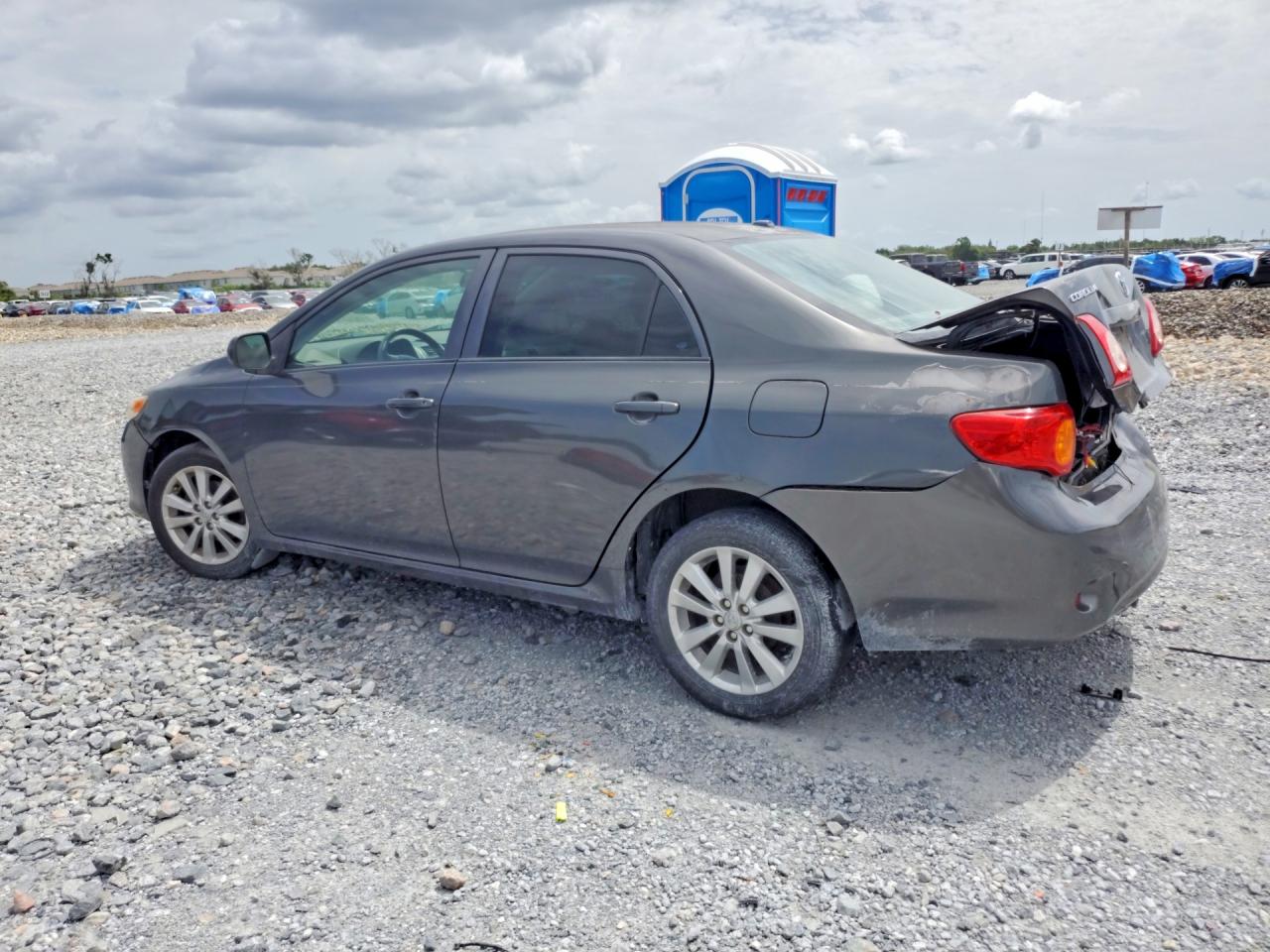 2010 Toyota Corolla Le Gray vin: 1NXBU4EE0AZ200701